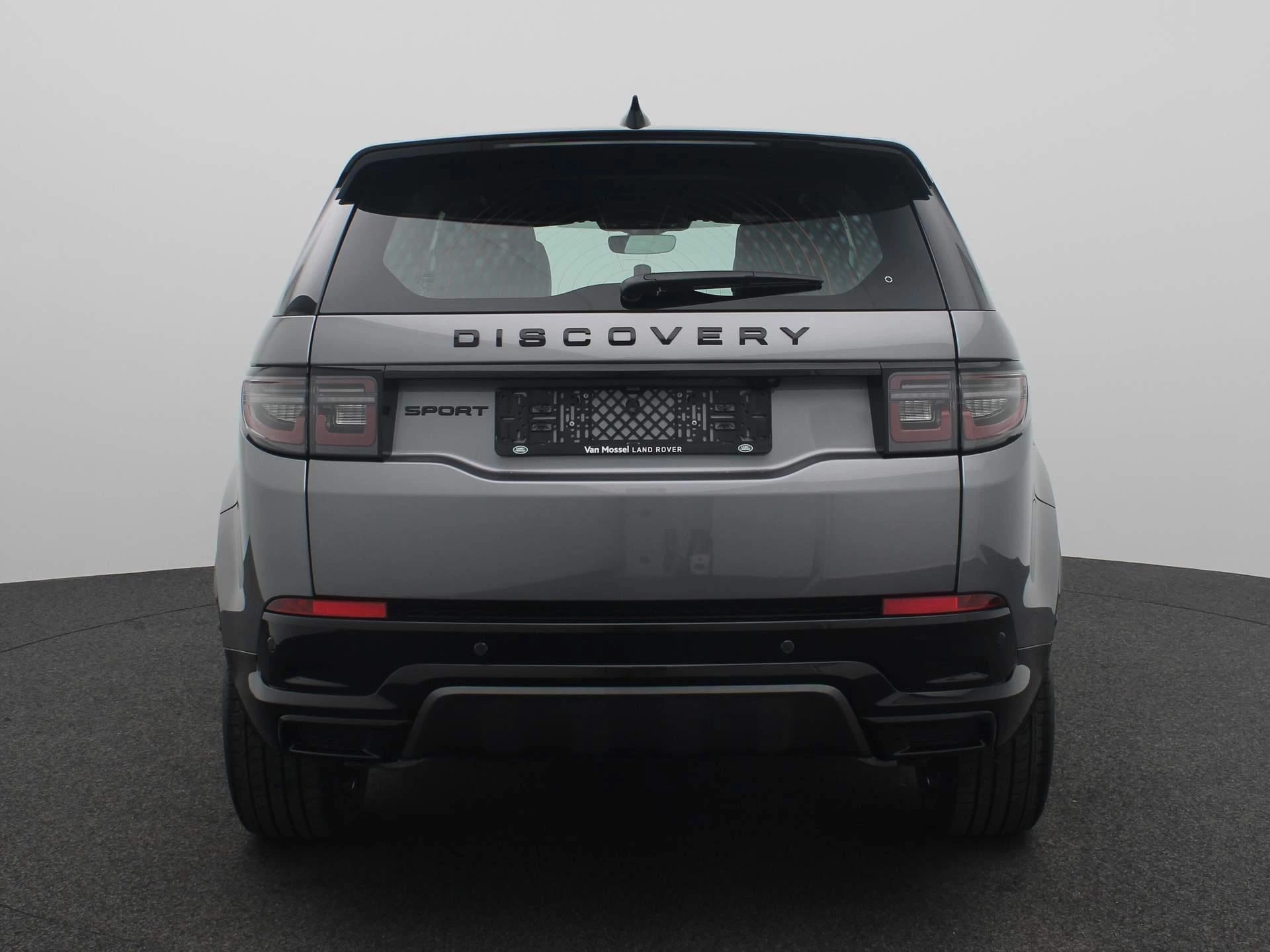 Land Rover-Discovery Sport-image-4