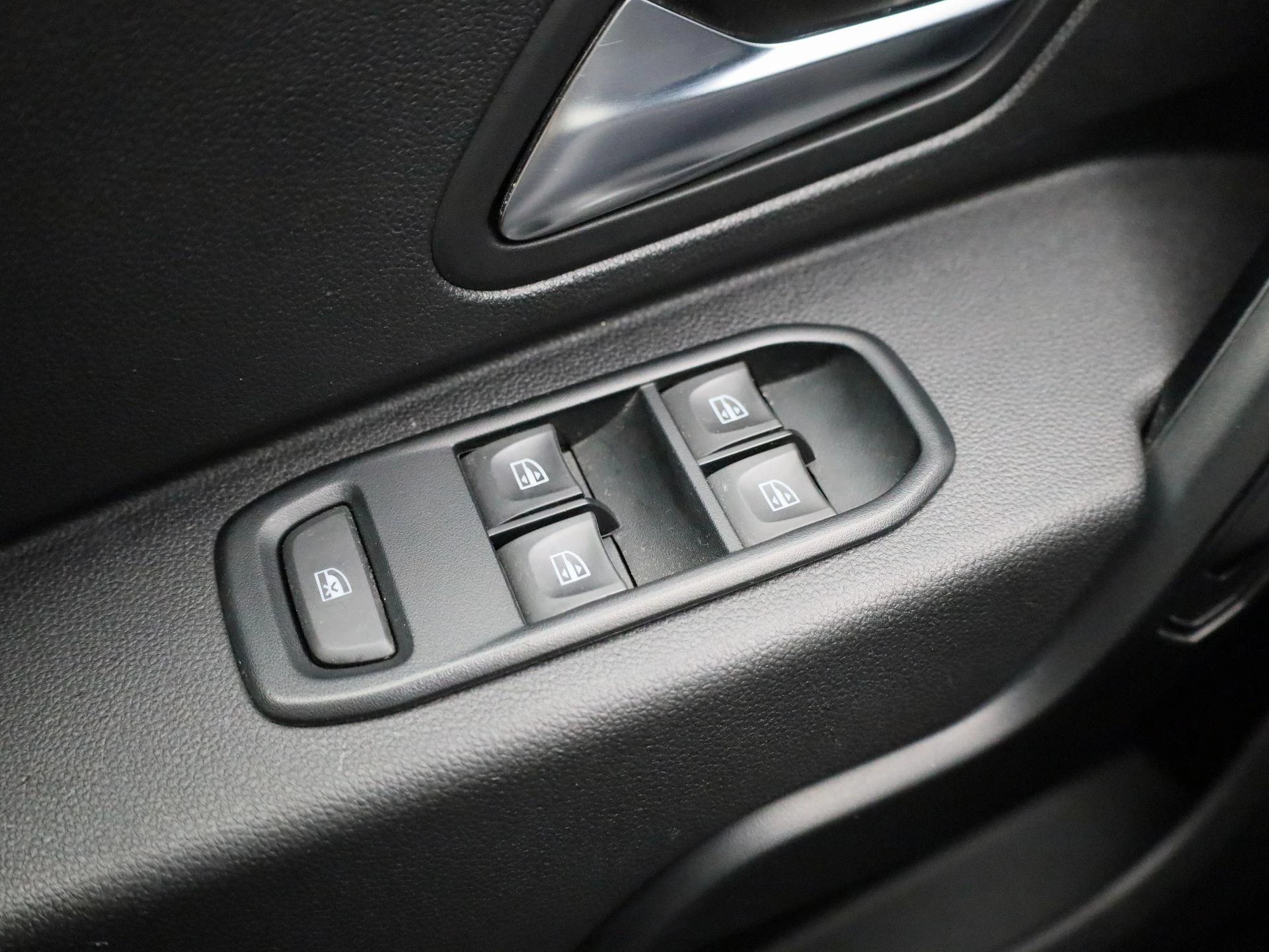 Dacia-Duster-image-22