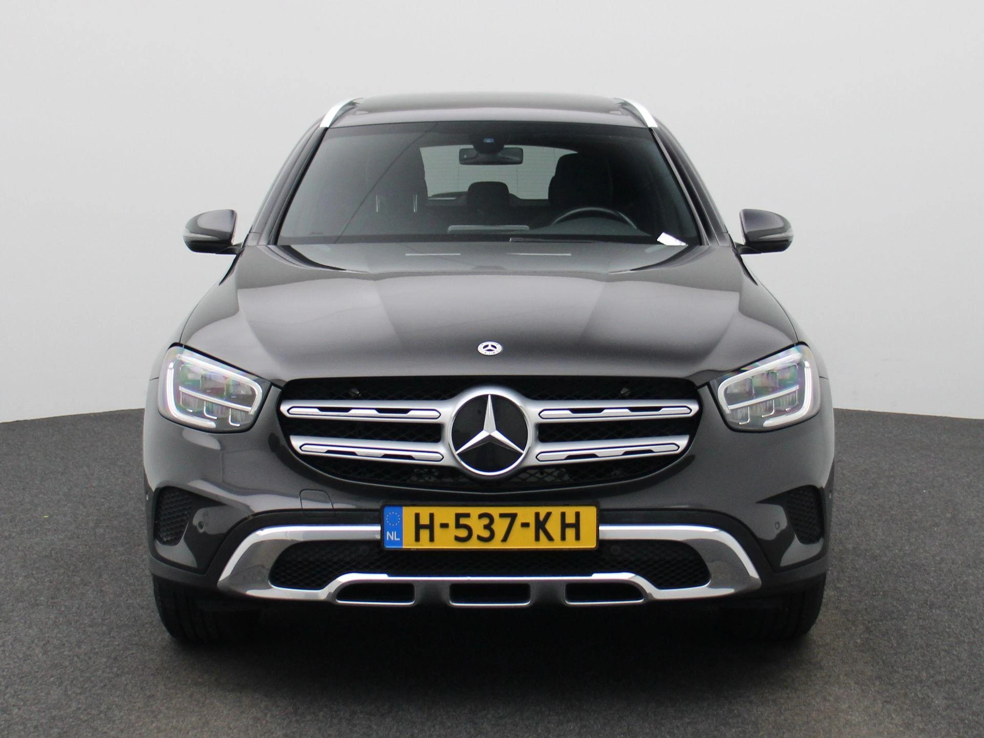 Mercedes-Benz-GLC-image-2