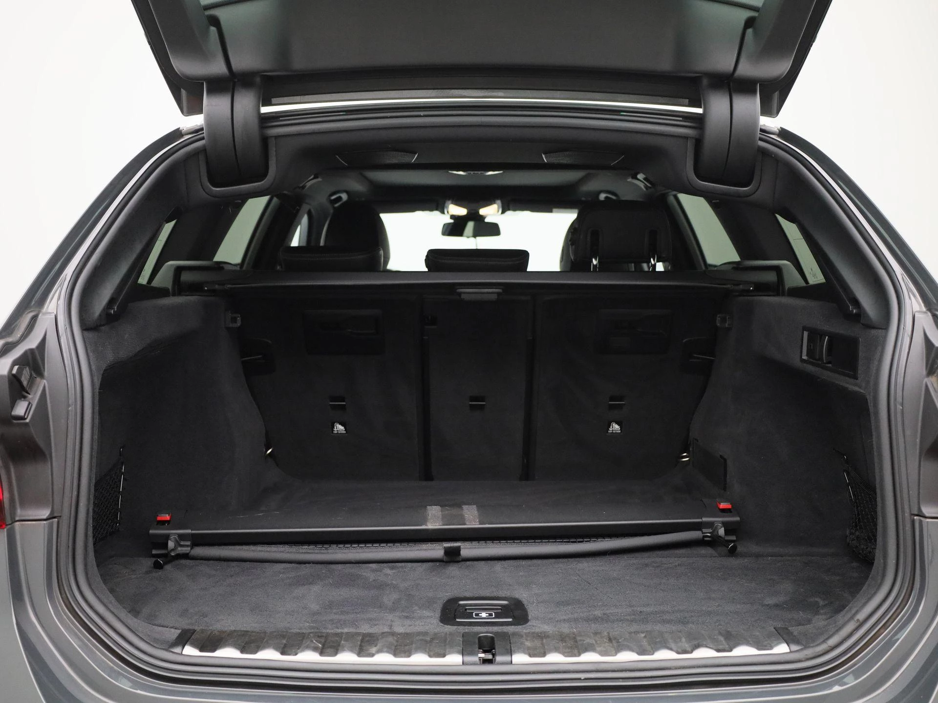 BMW 3 Serie Touring 330i xDrive High Executive Edition