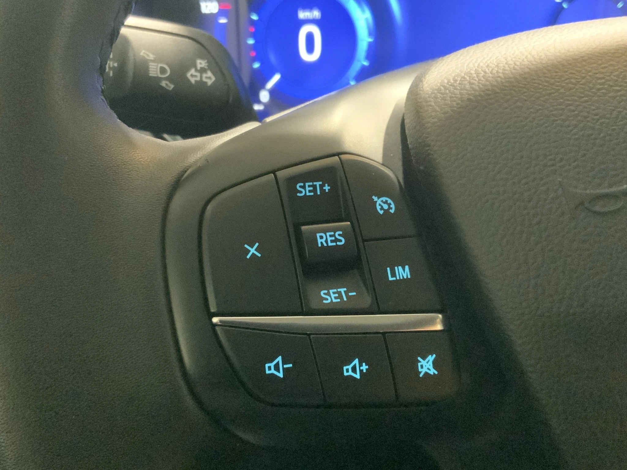 Ford-Kuga-image-20