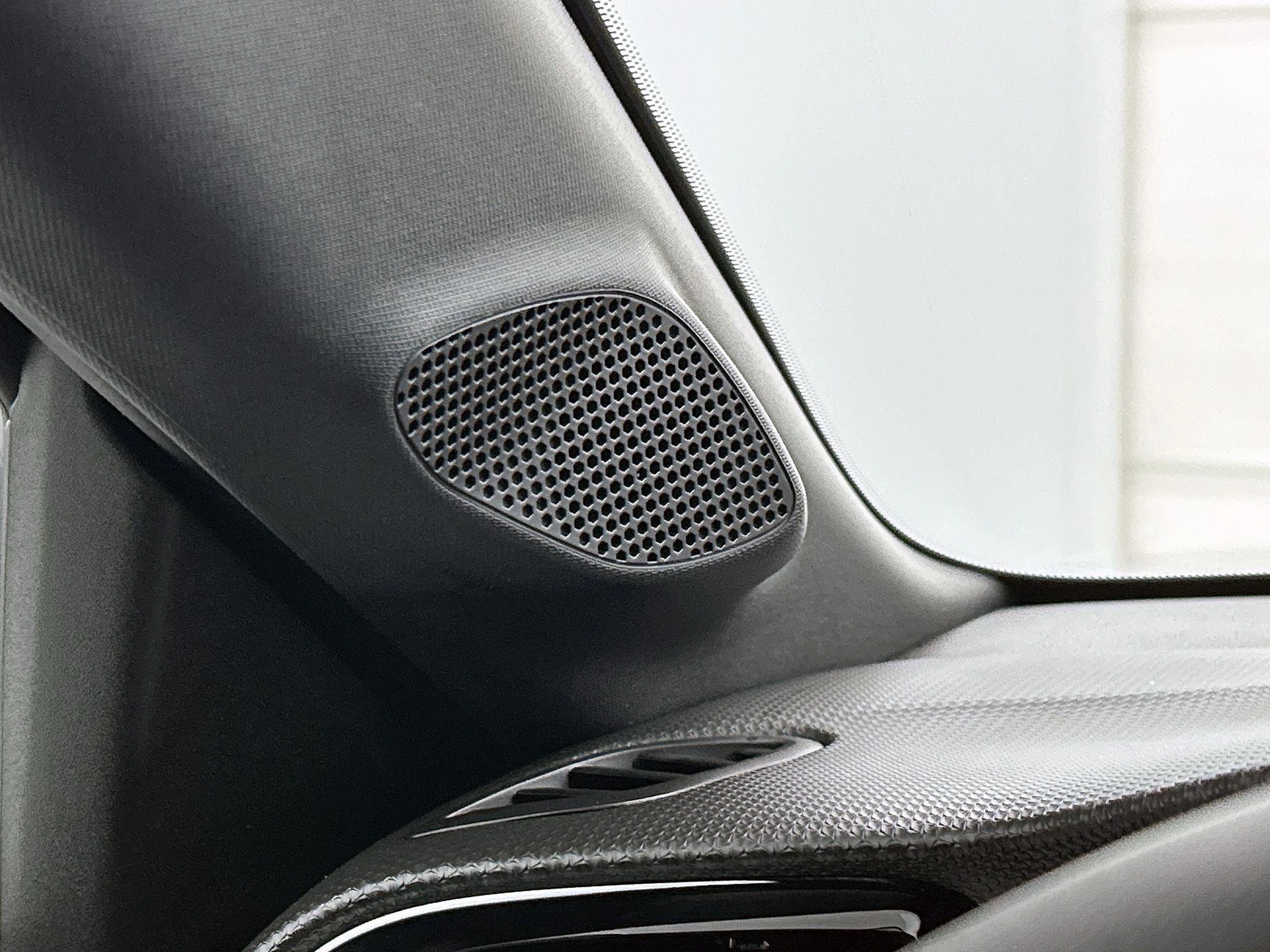 Opel-Corsa-image-14