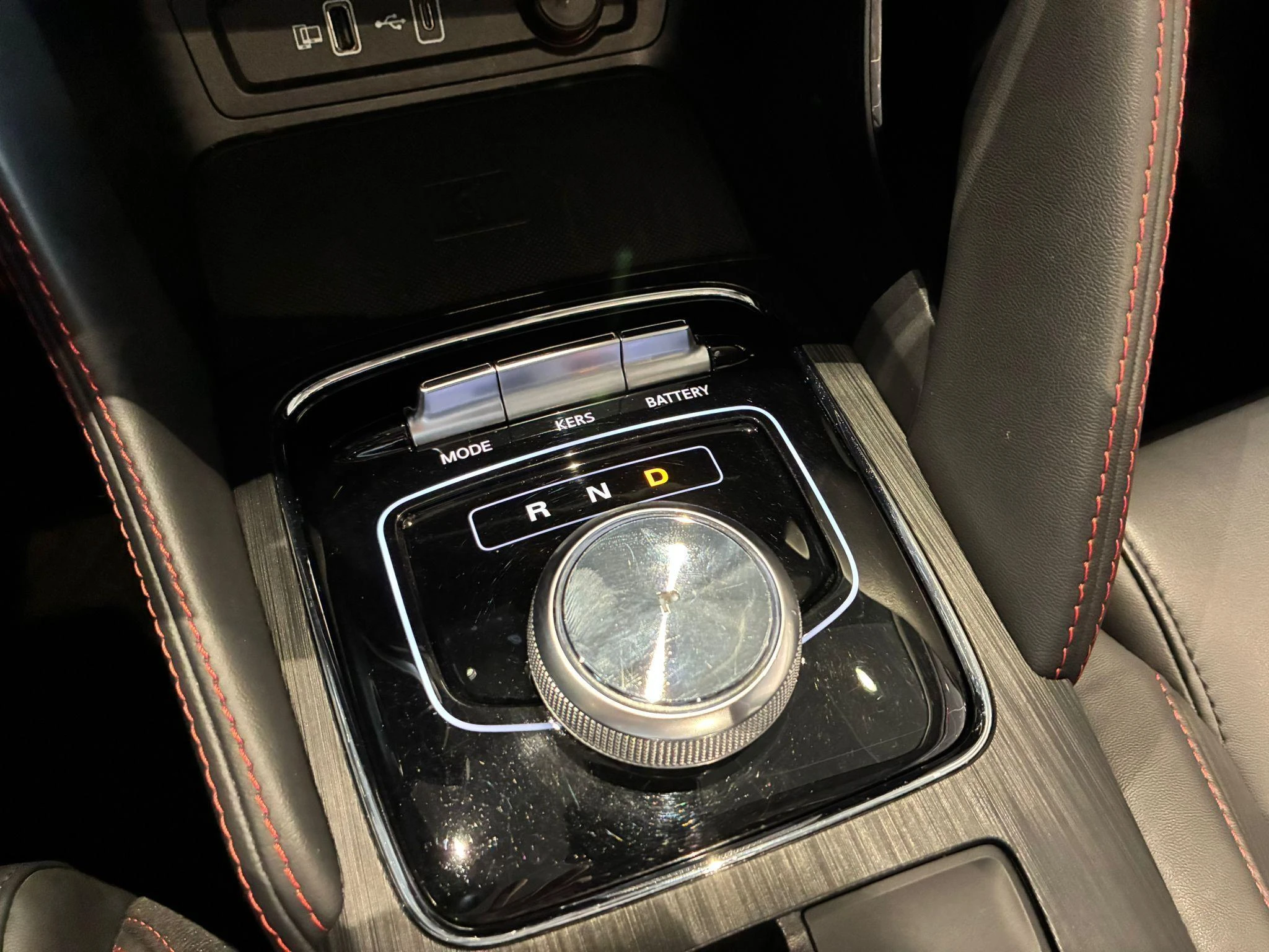 MG-ZS EV-image-9