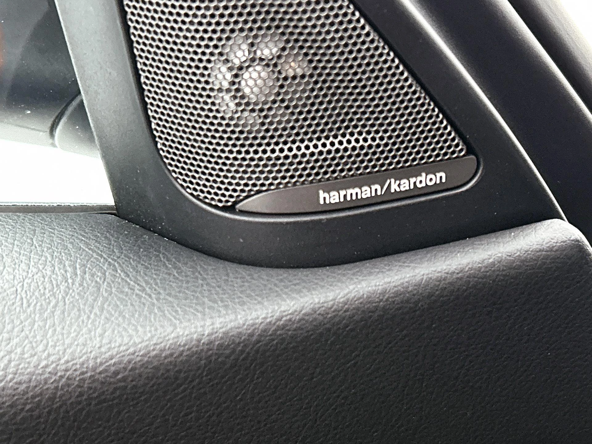 BMW-3 Serie-image-21