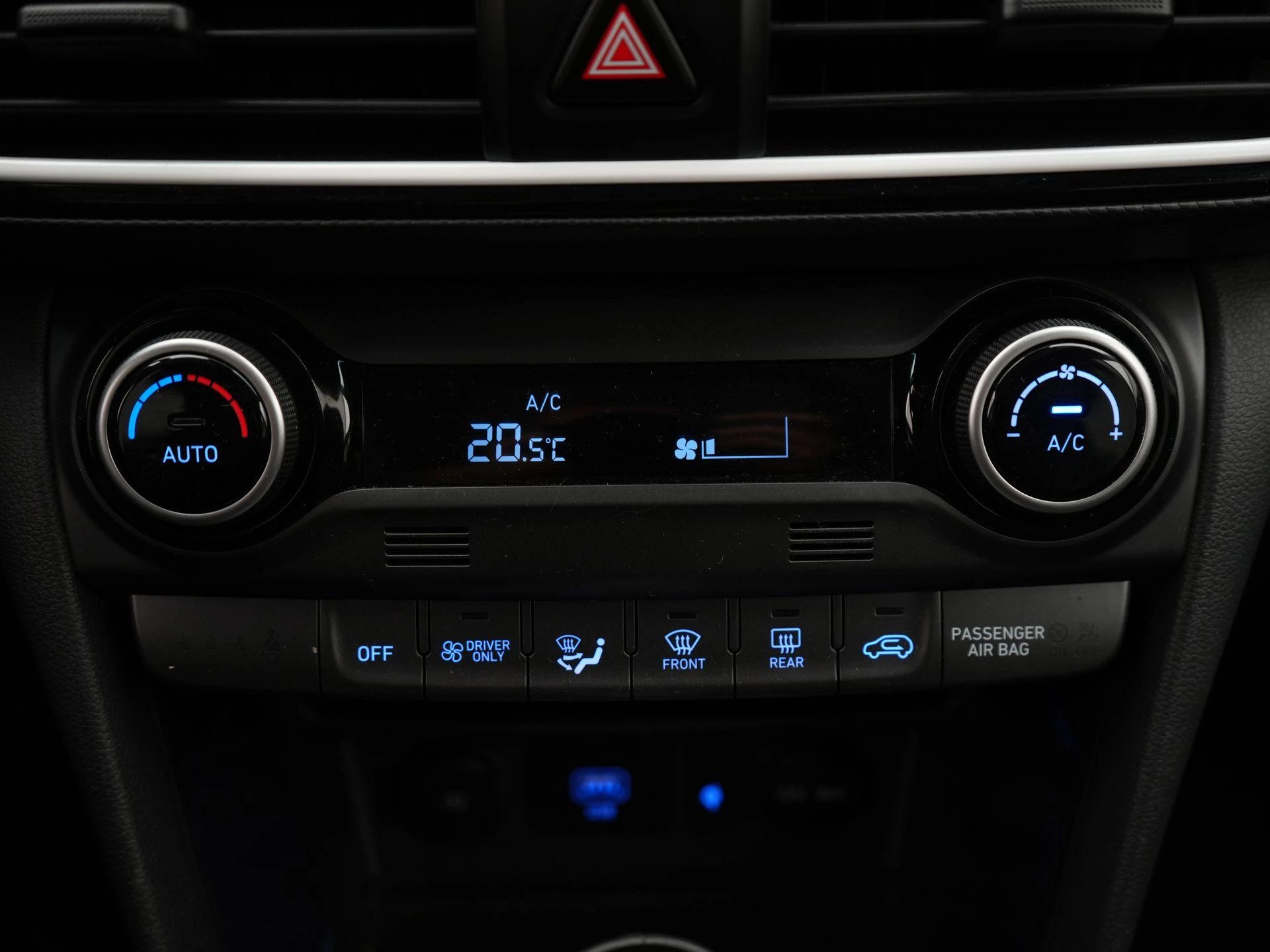Hyundai-Kona-image-15