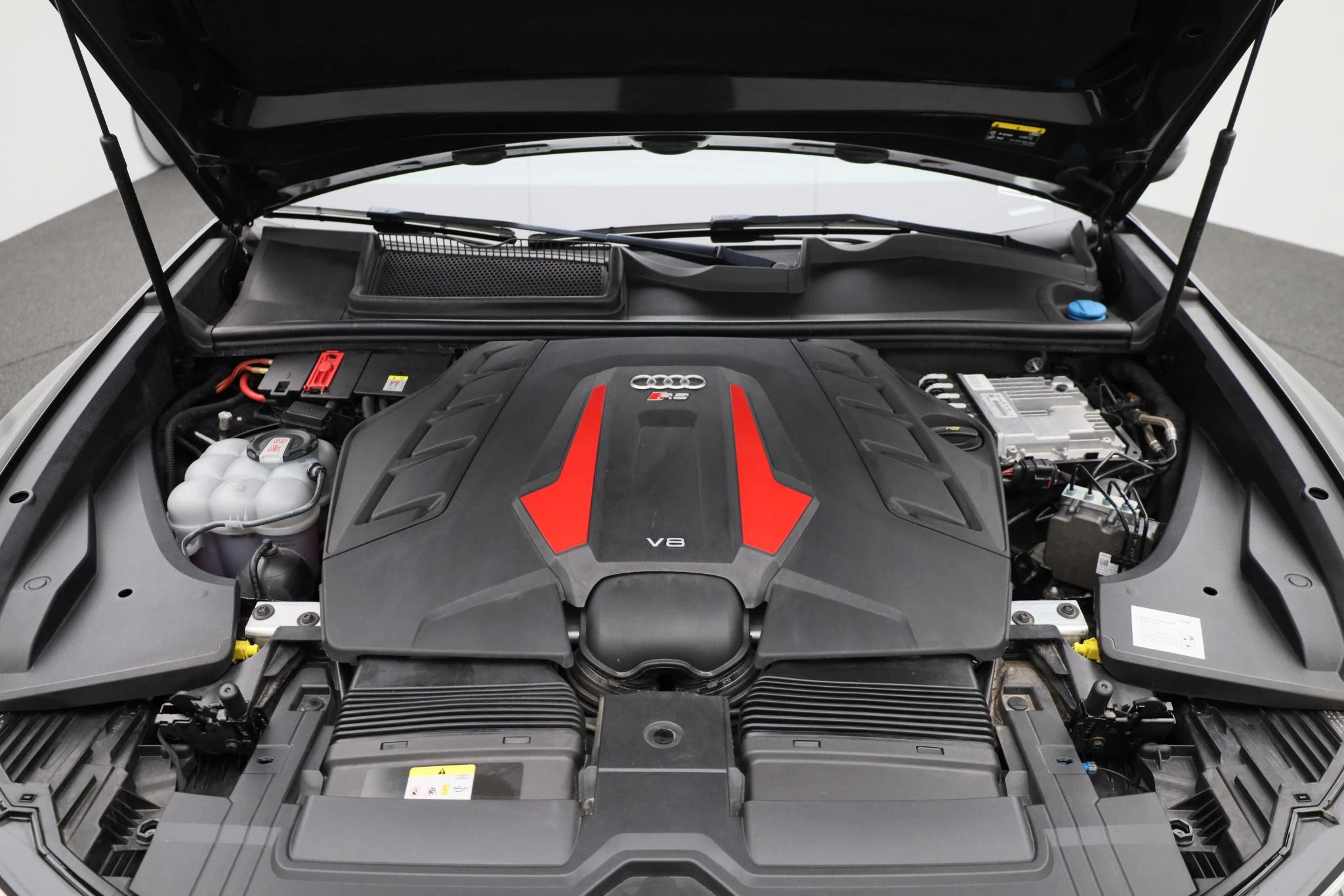 Audi-Q8-image-77
