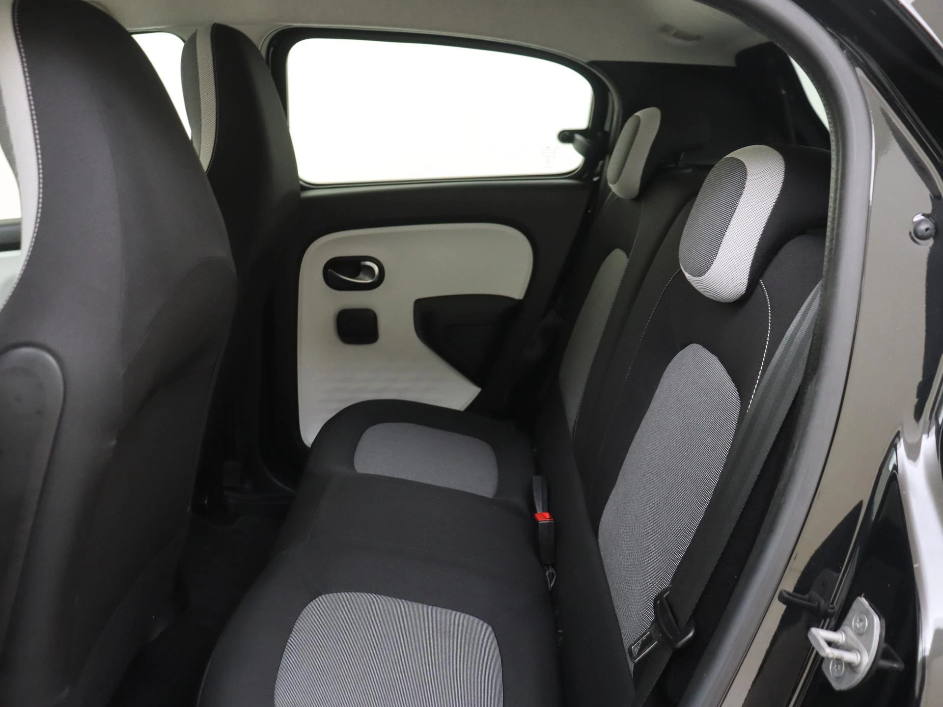 Renault-Twingo-image-11