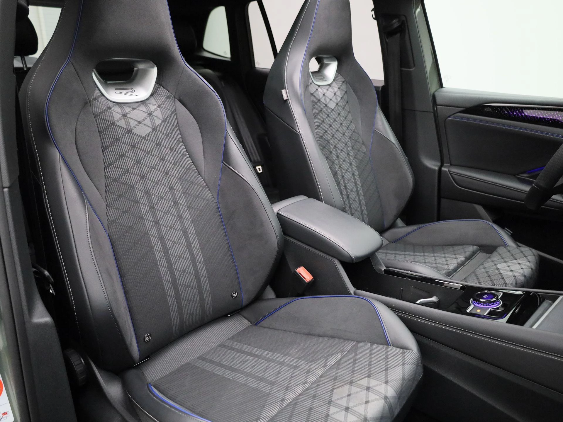 Volkswagen-Tiguan-image-54