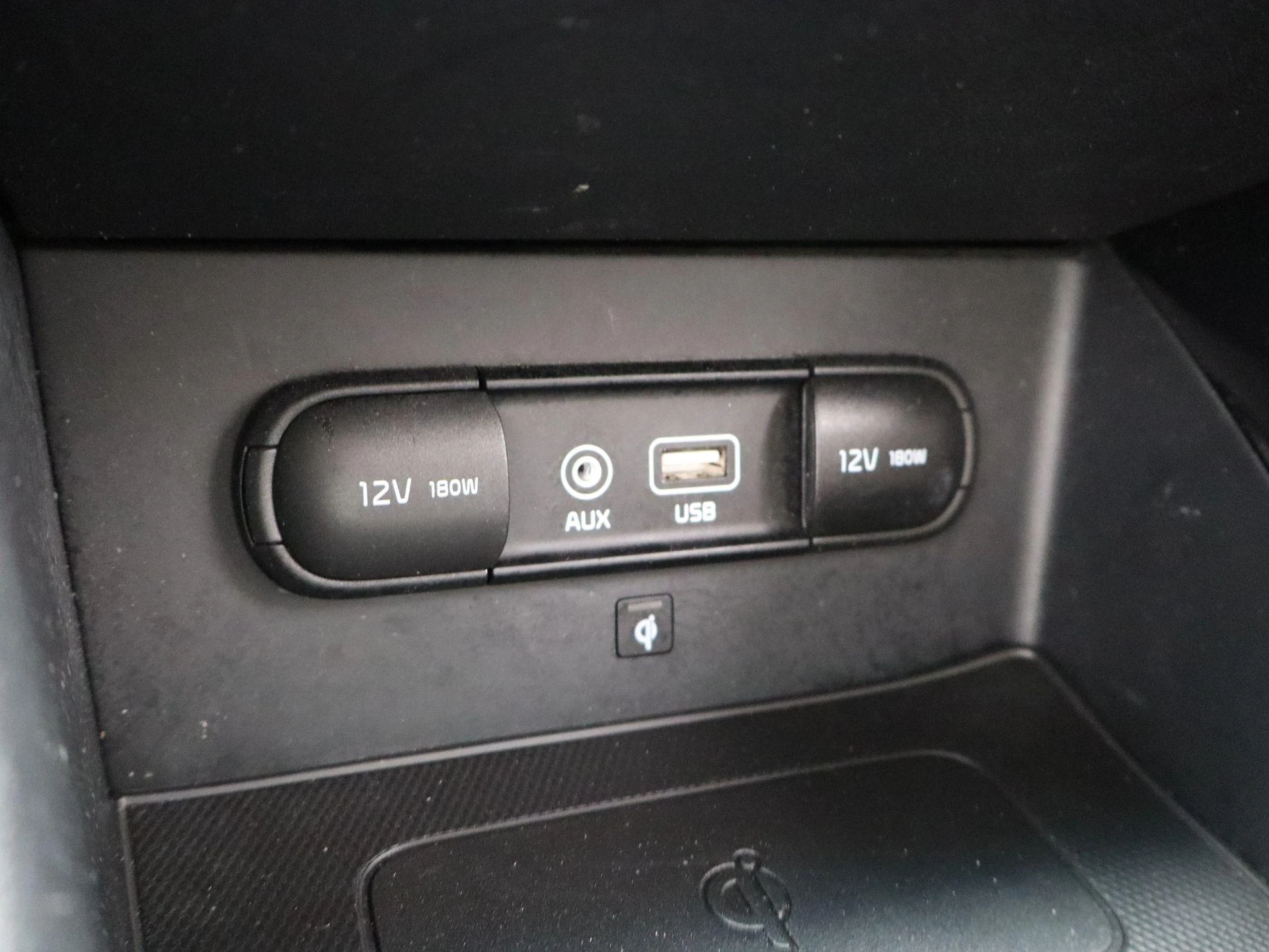 Kia-Niro-image-23