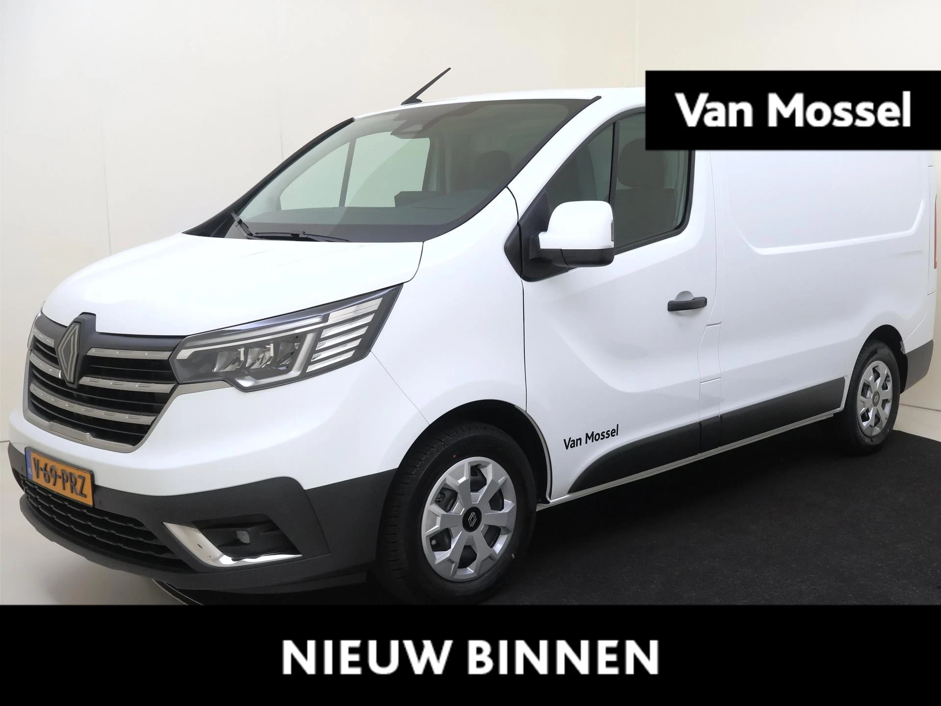 Renault-Trafic-image-0