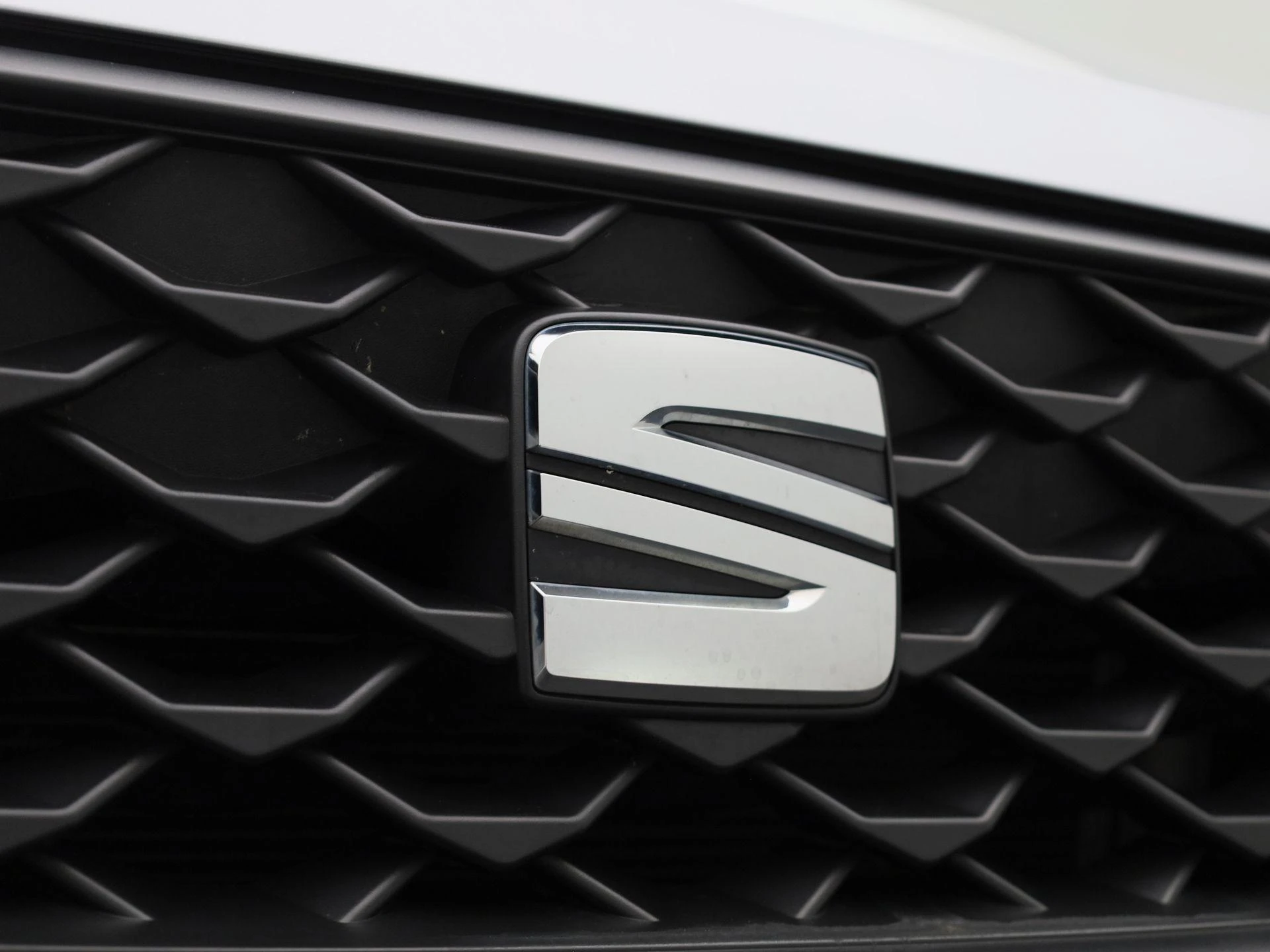 SEAT-Arona-image-37
