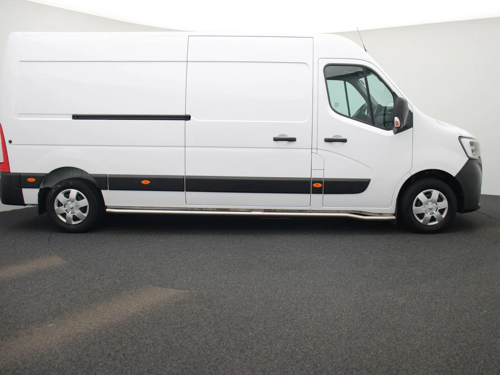 Renault Master T35 2.3 dCi 135 L3H2 Comfort