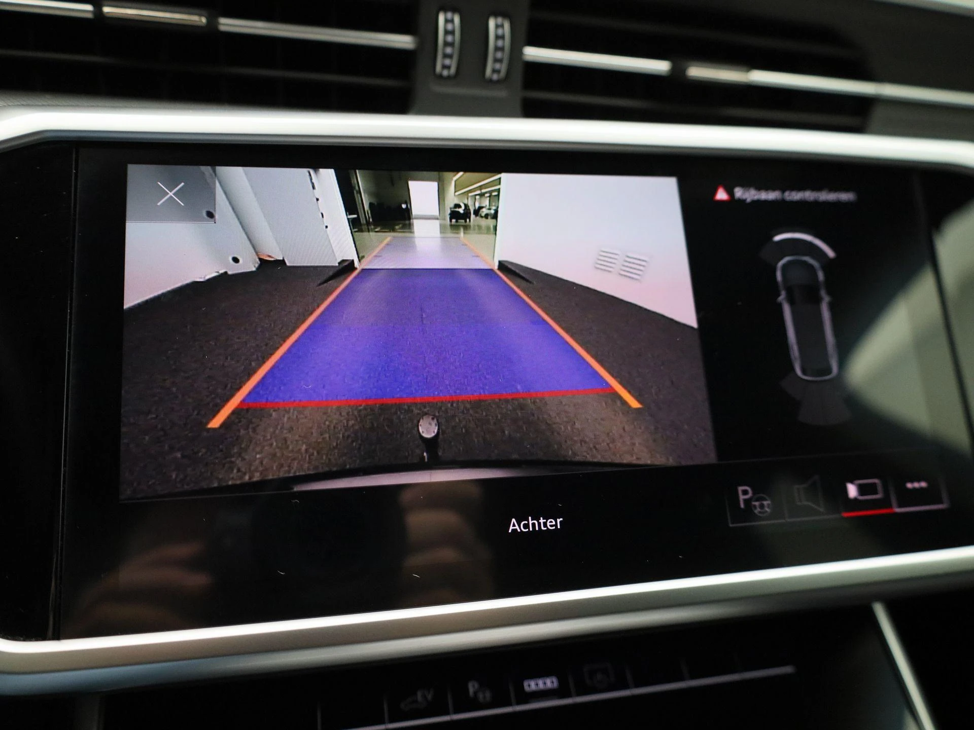 Audi-A6-image-29