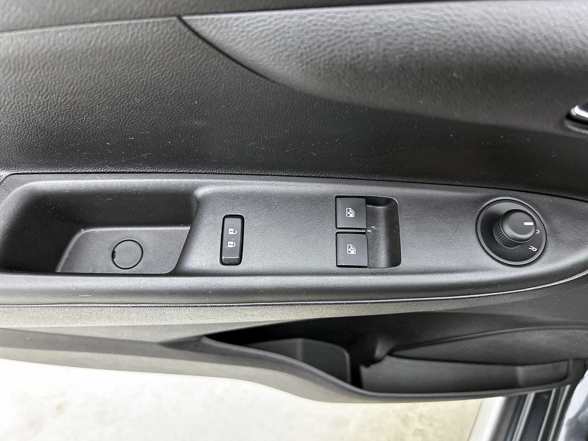 Opel-KARL-image-22