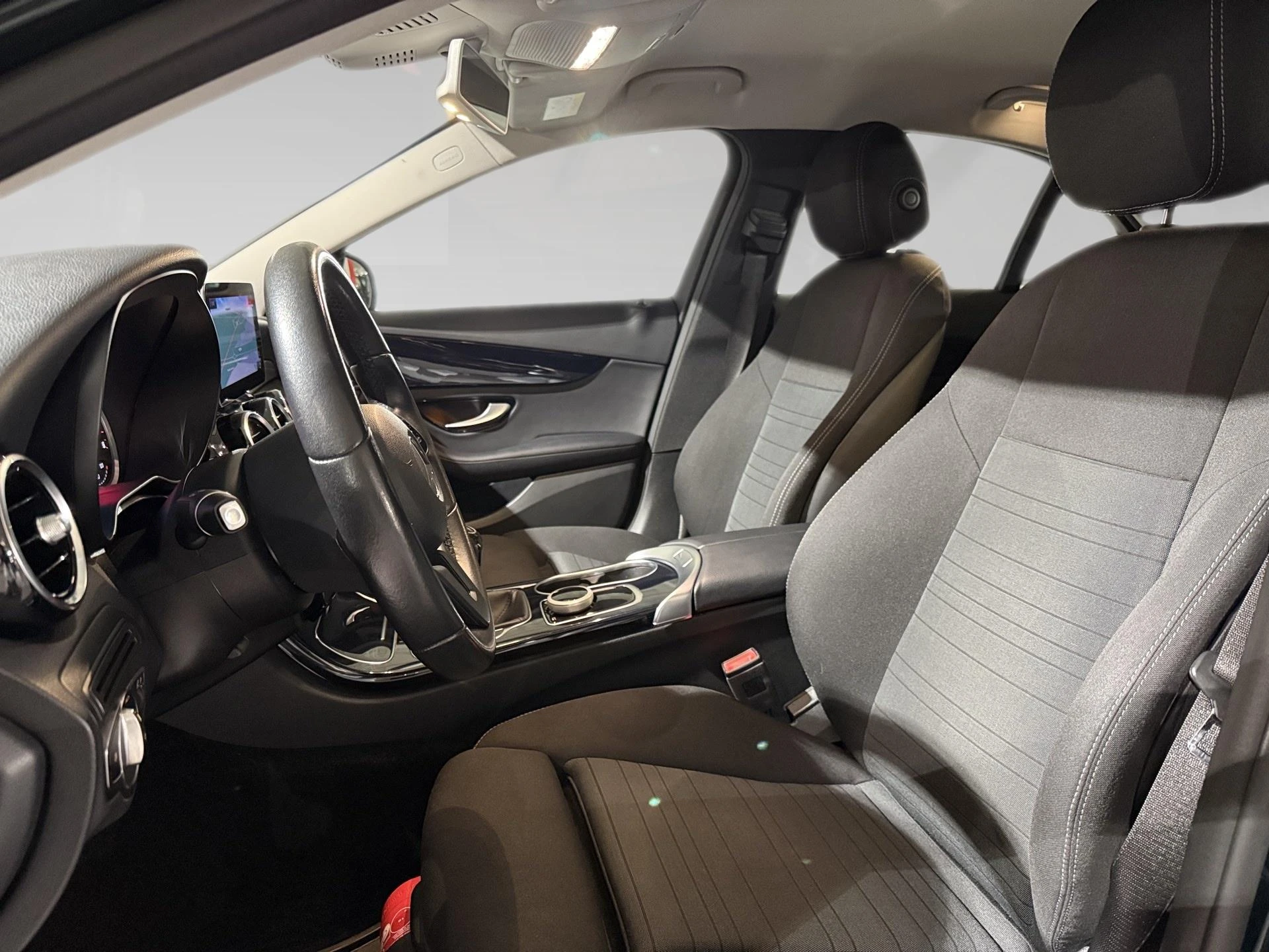 Mercedes-Benz-Classe C-image-3