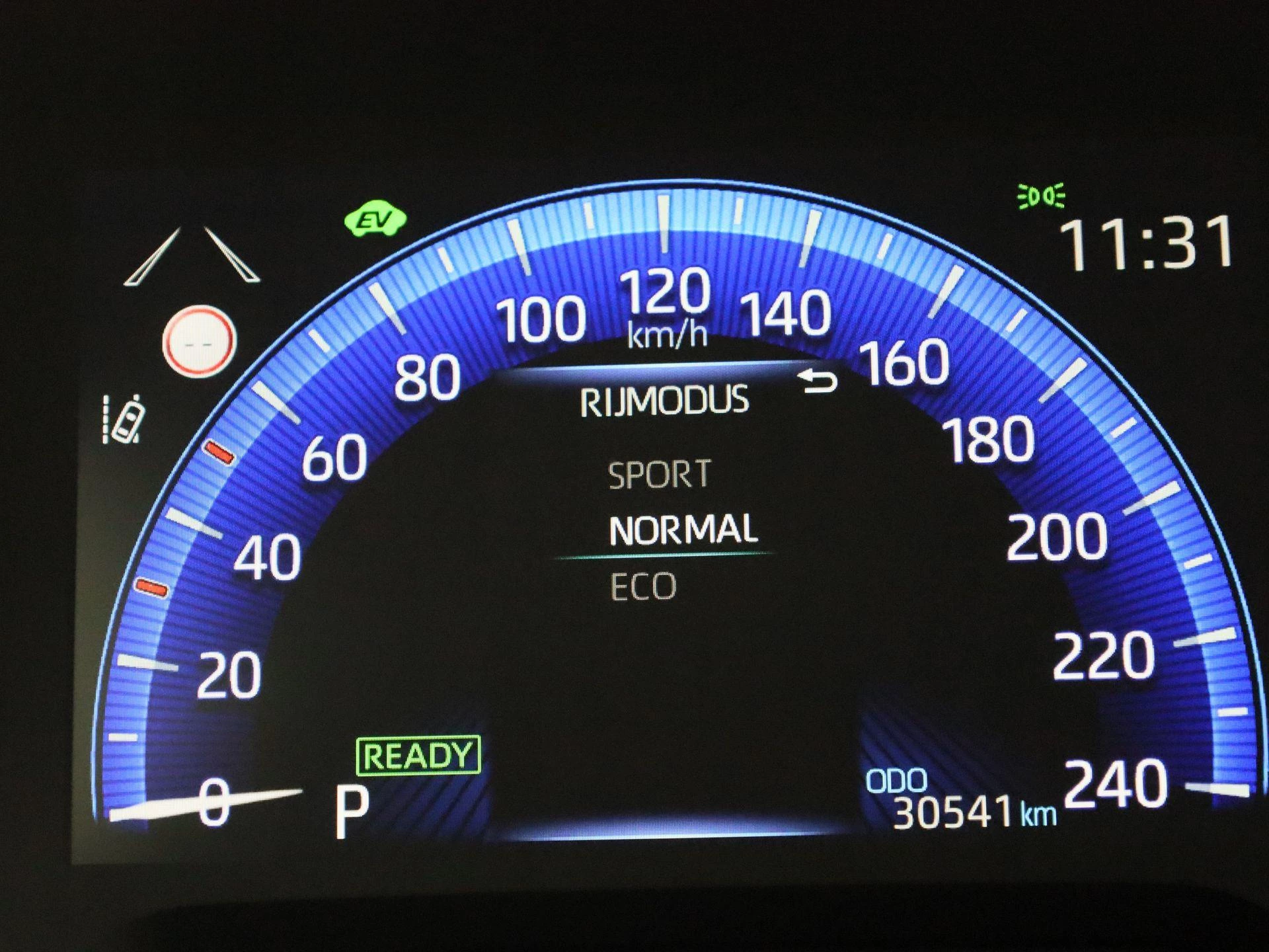 Toyota-Corolla Touring Sports-image-26