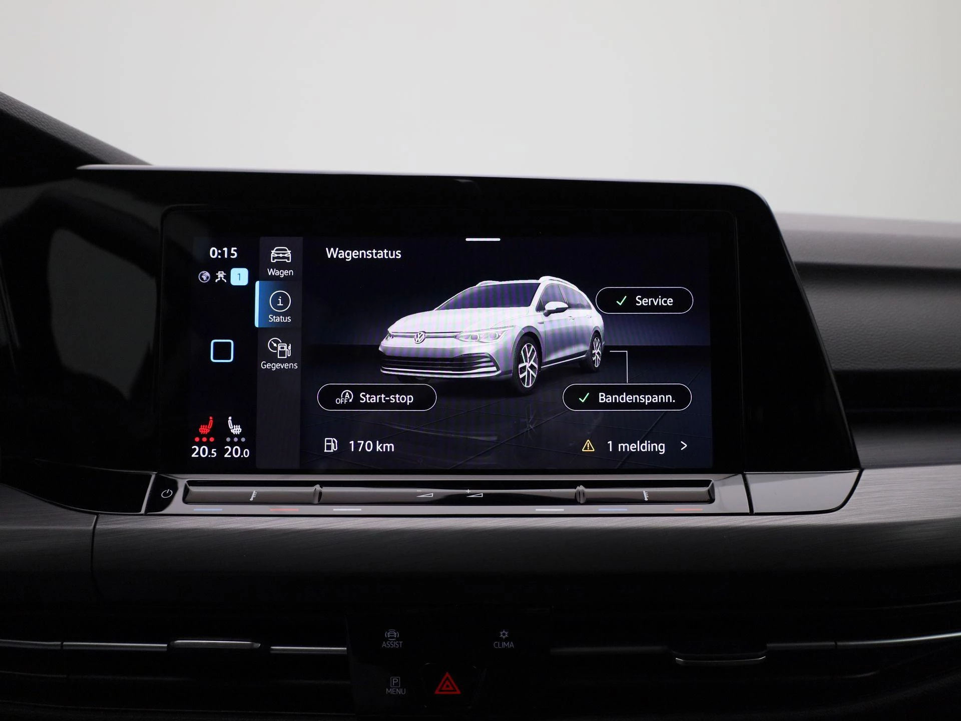 Volkswagen-Golf-image-25