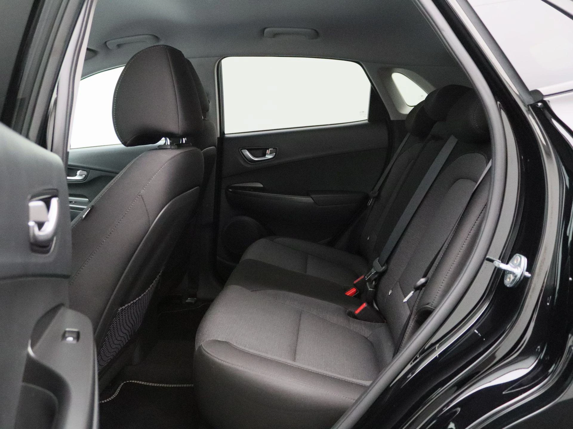 Hyundai-Kona-image-11