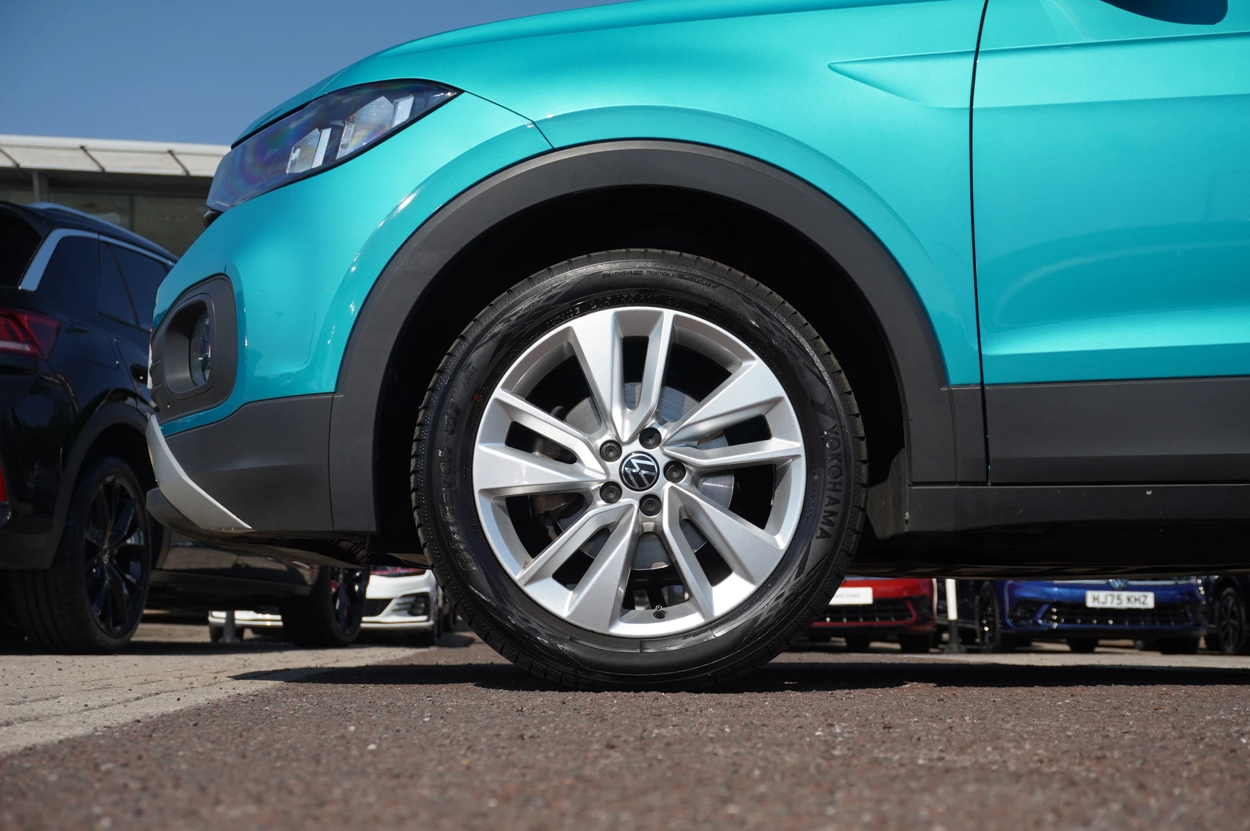 Volkswagen-T-Cross-image-4