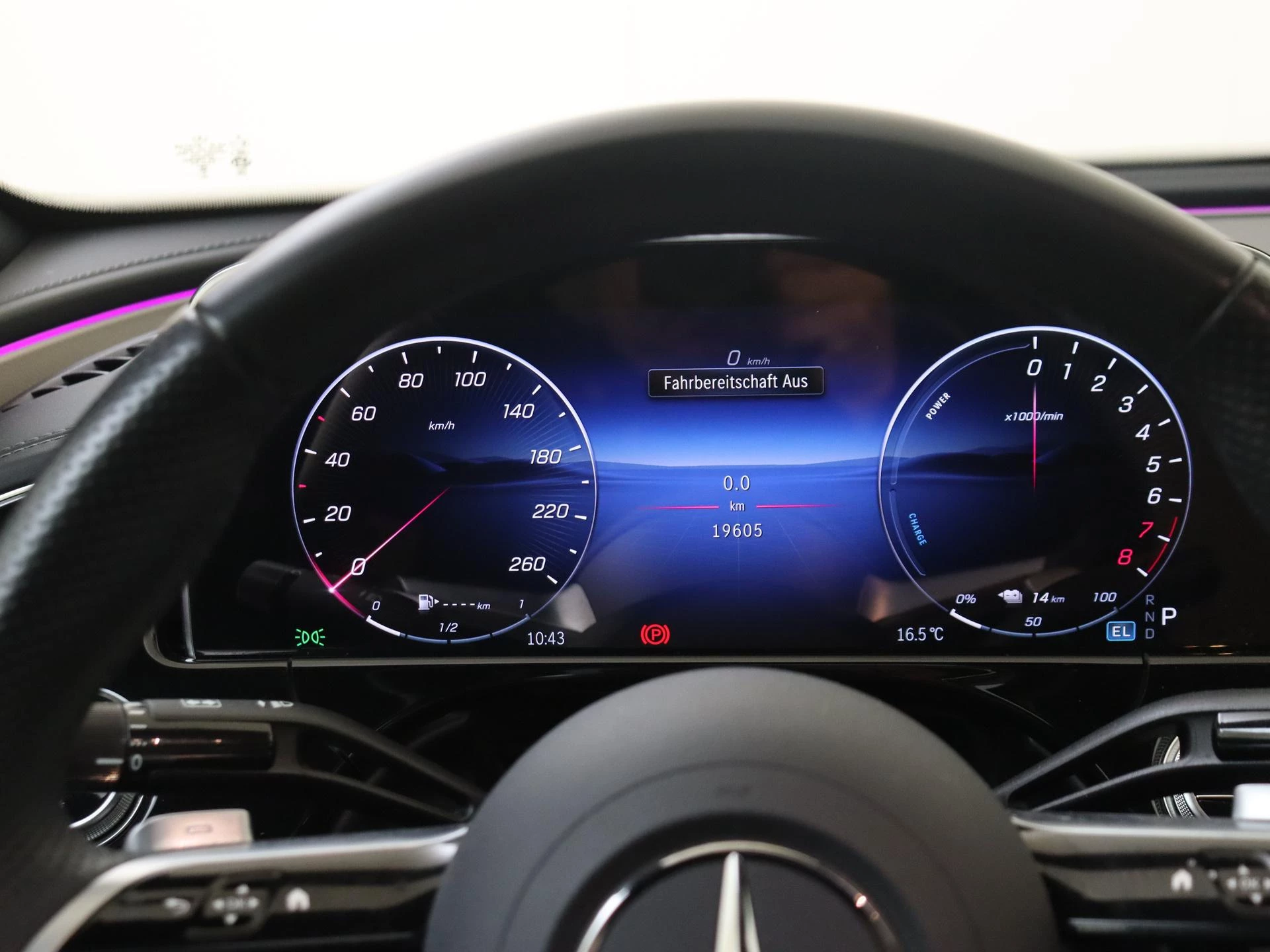 Mercedes-Benz E-Klasse 300 e AMG Line
