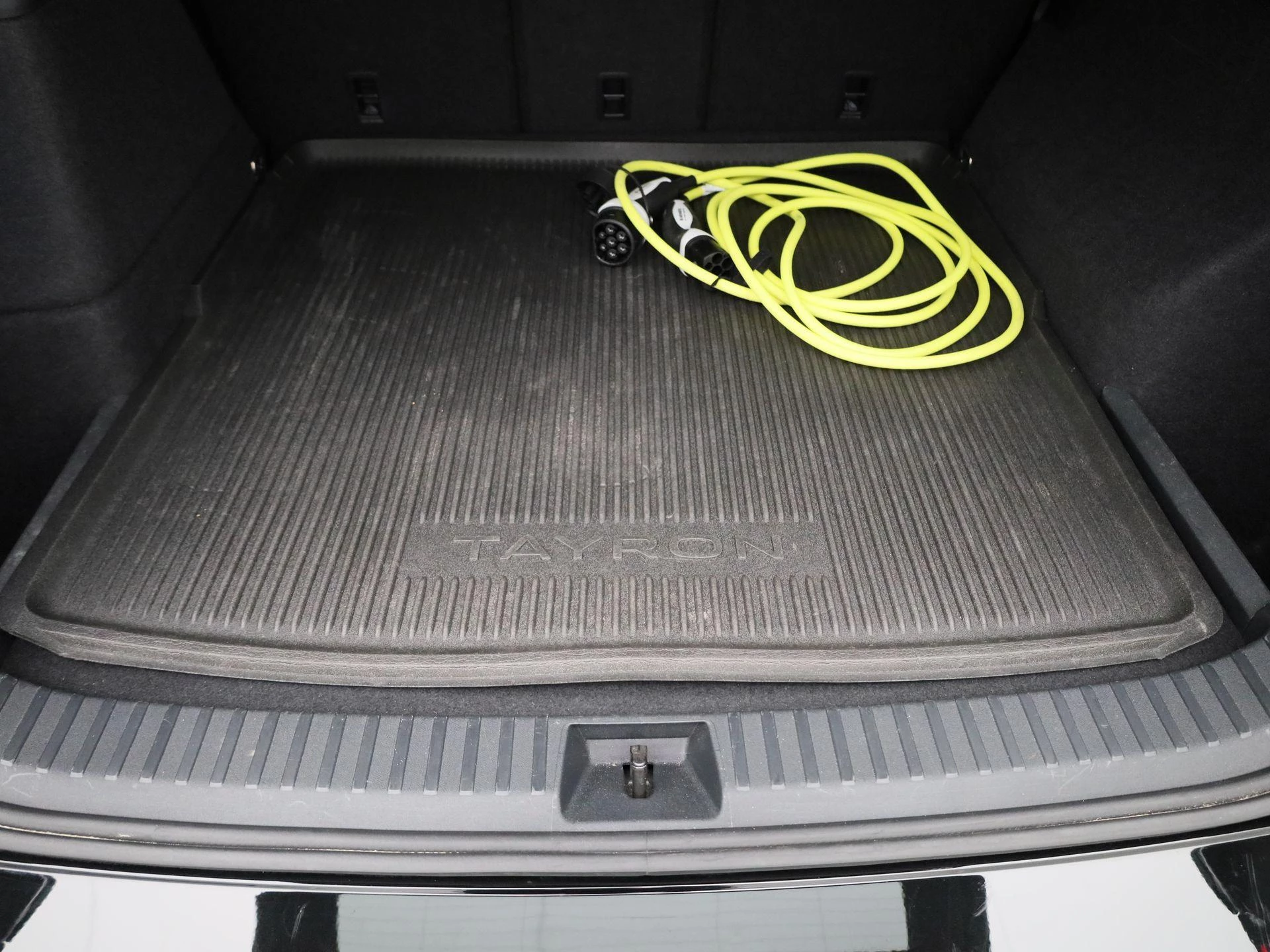 Volkswagen-Tayron-image-13