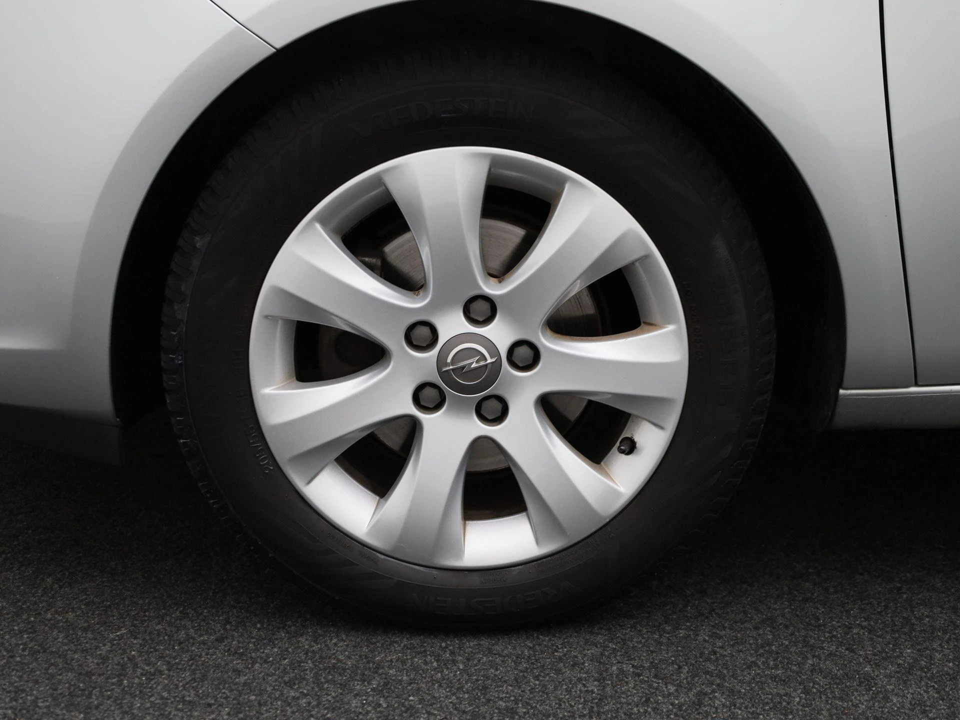 Opel-Meriva-image-14
