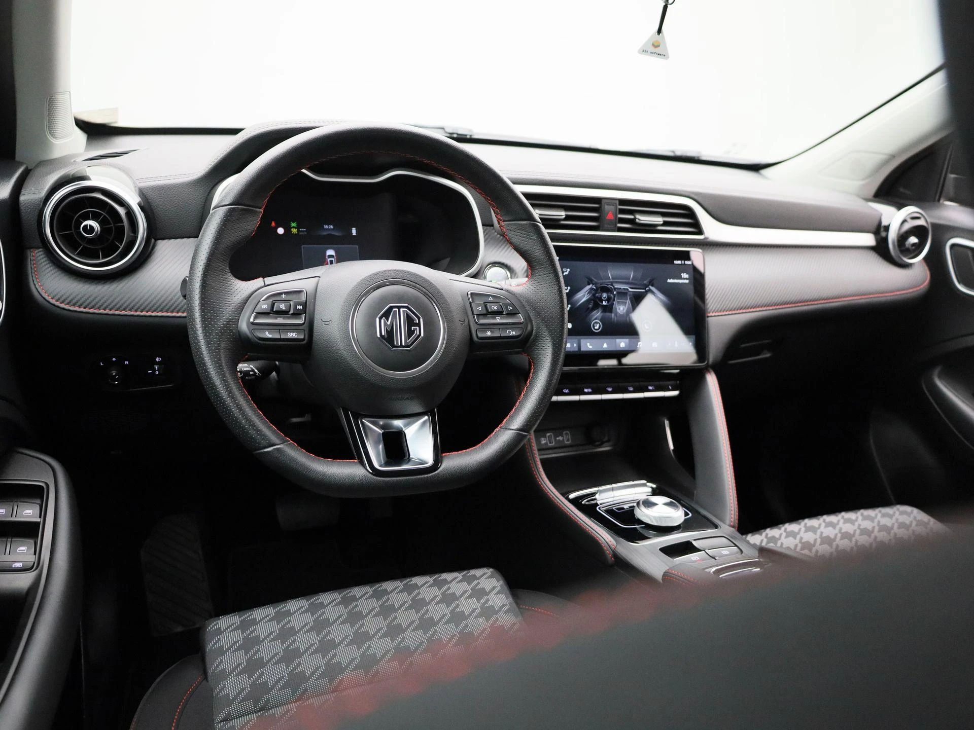 MG-ZS-image-6