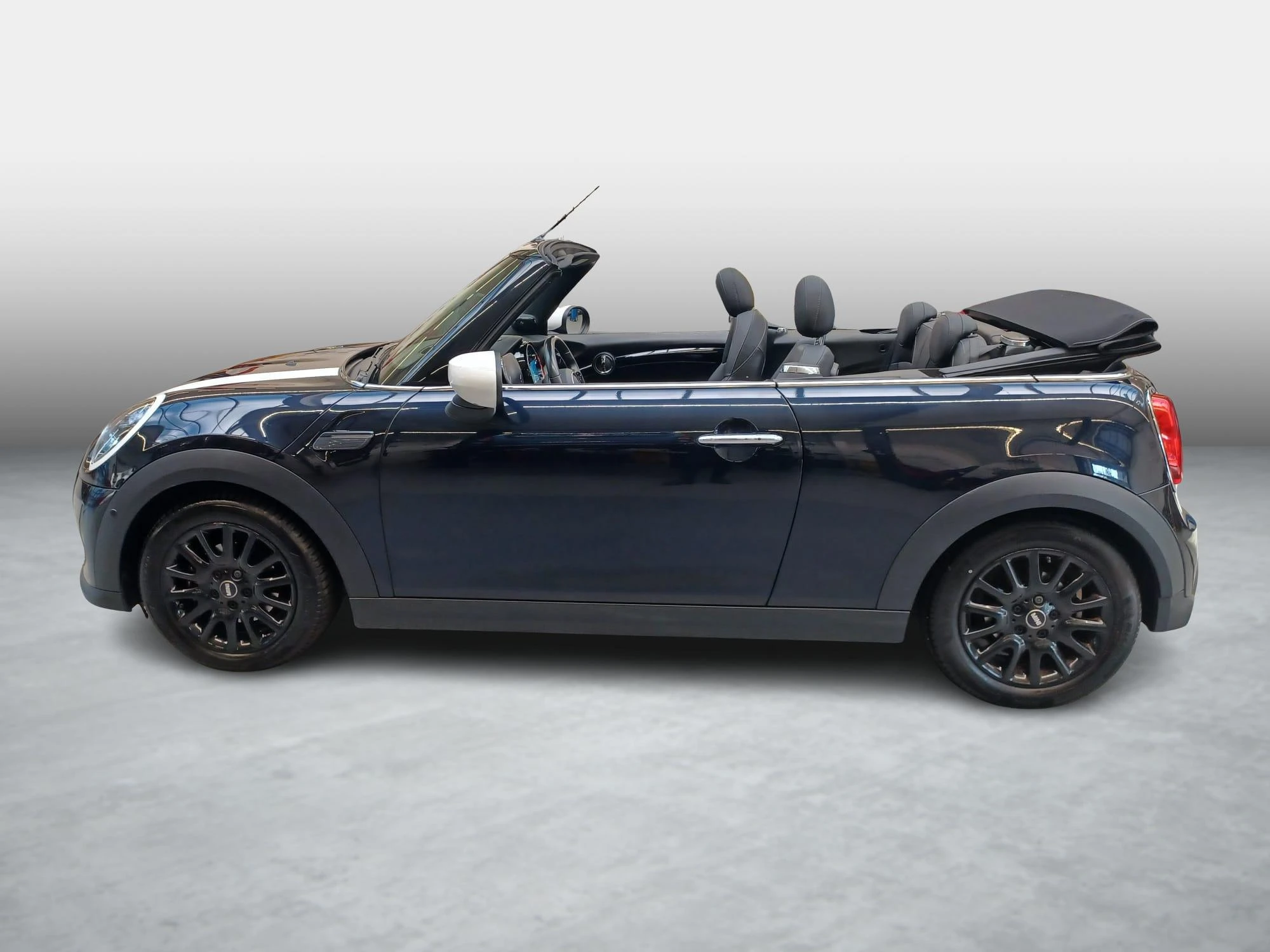MINI-Cooper Cabrio-image-8