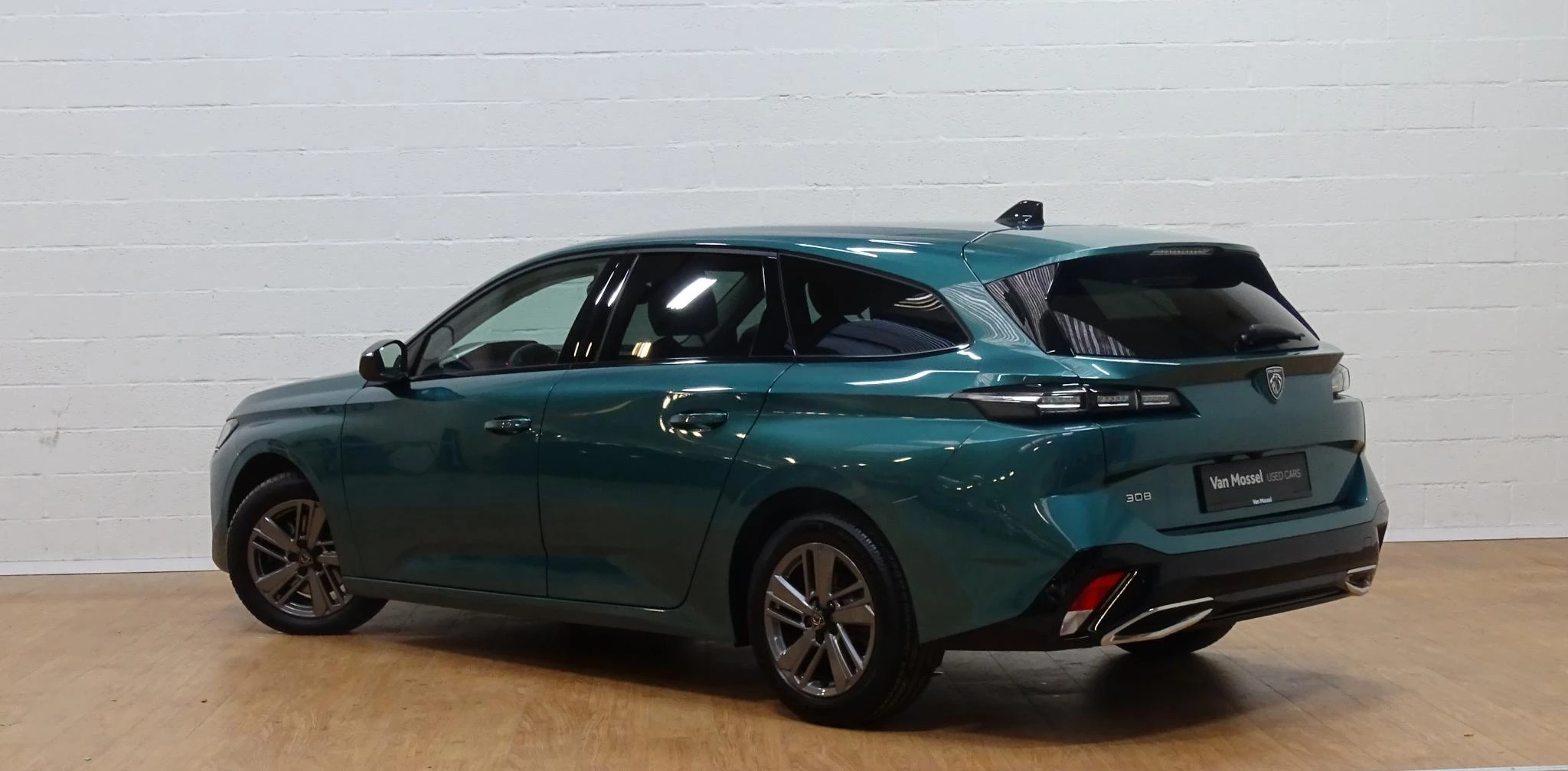 Peugeot 308 sw 1.2T Allure automaat
