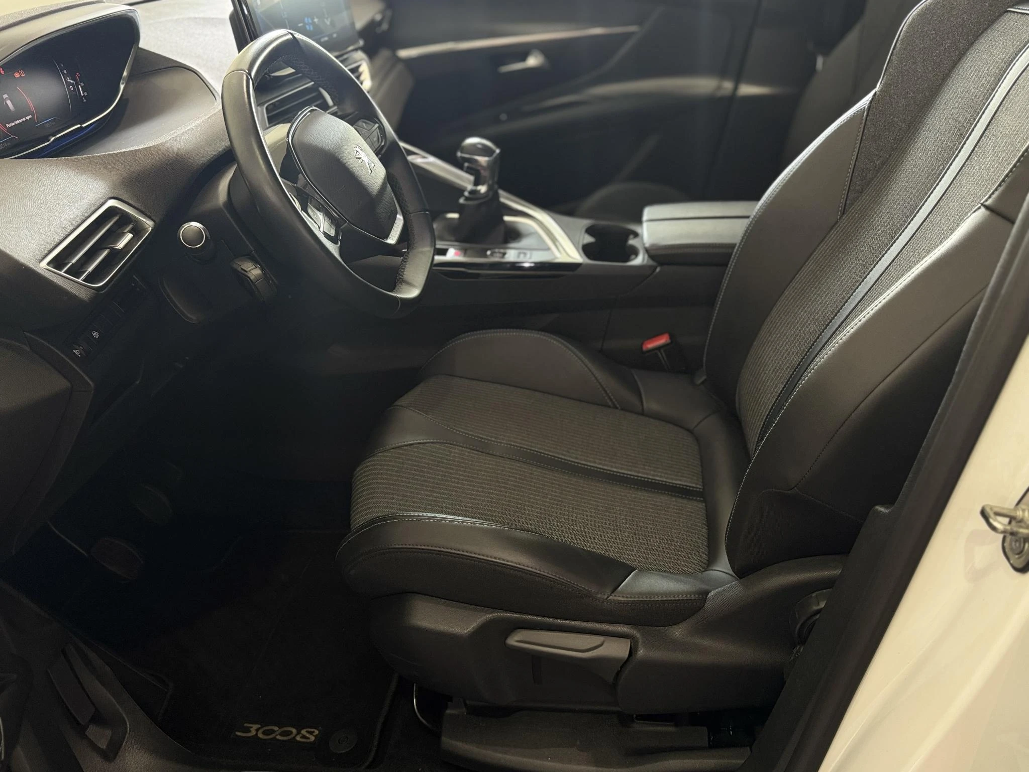 Peugeot 3008 1.2 PureTech Allure