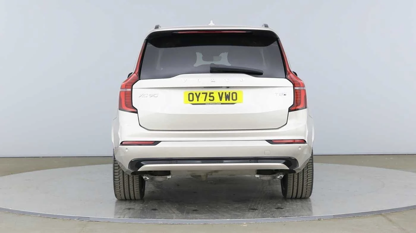 Volvo-XC90-image-3
