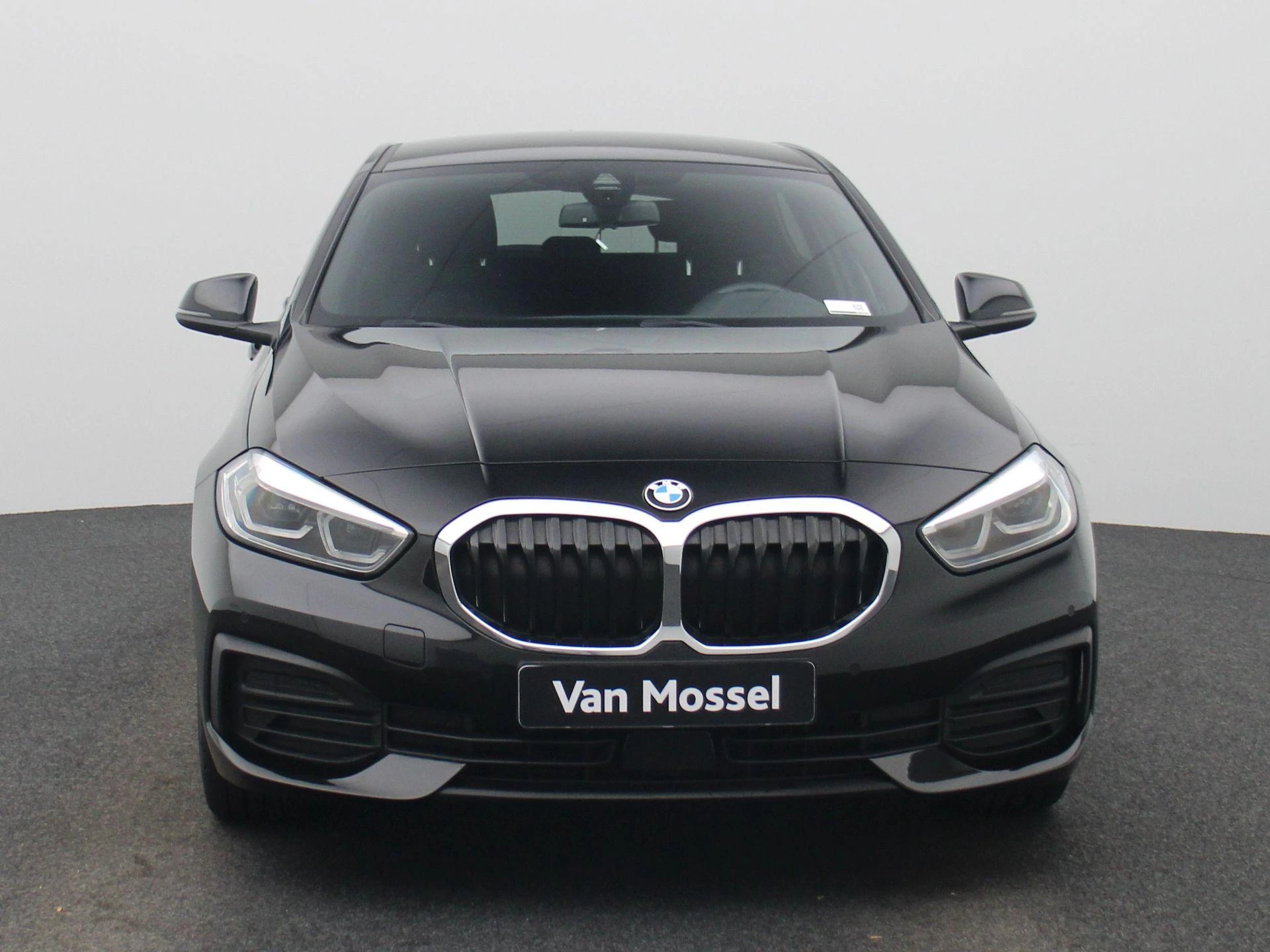 BMW 1 Reeks Hatch 118iA (100 kW)