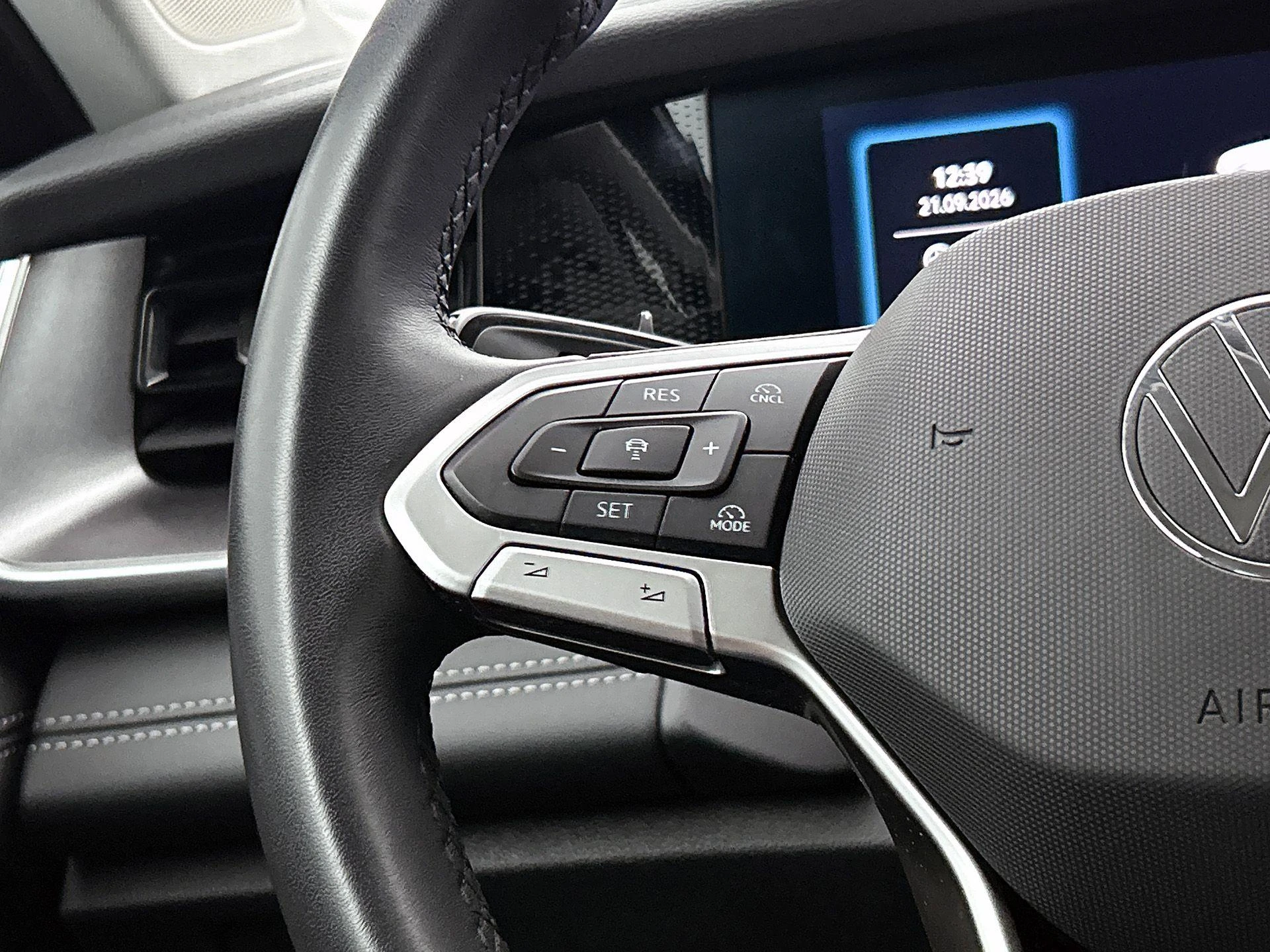 Volkswagen-Tayron-image-5