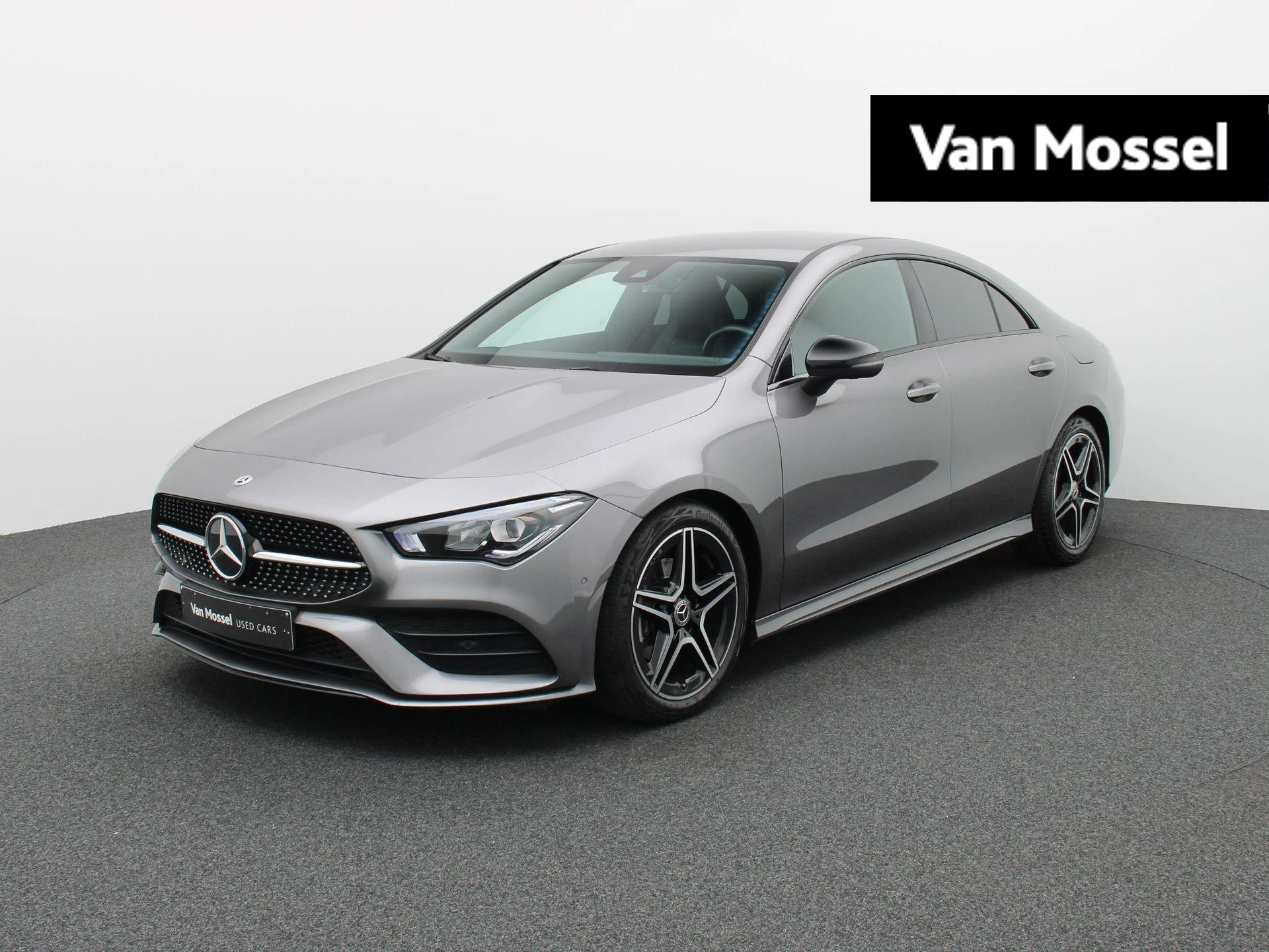Mercedes-Benz-CLA-image-0