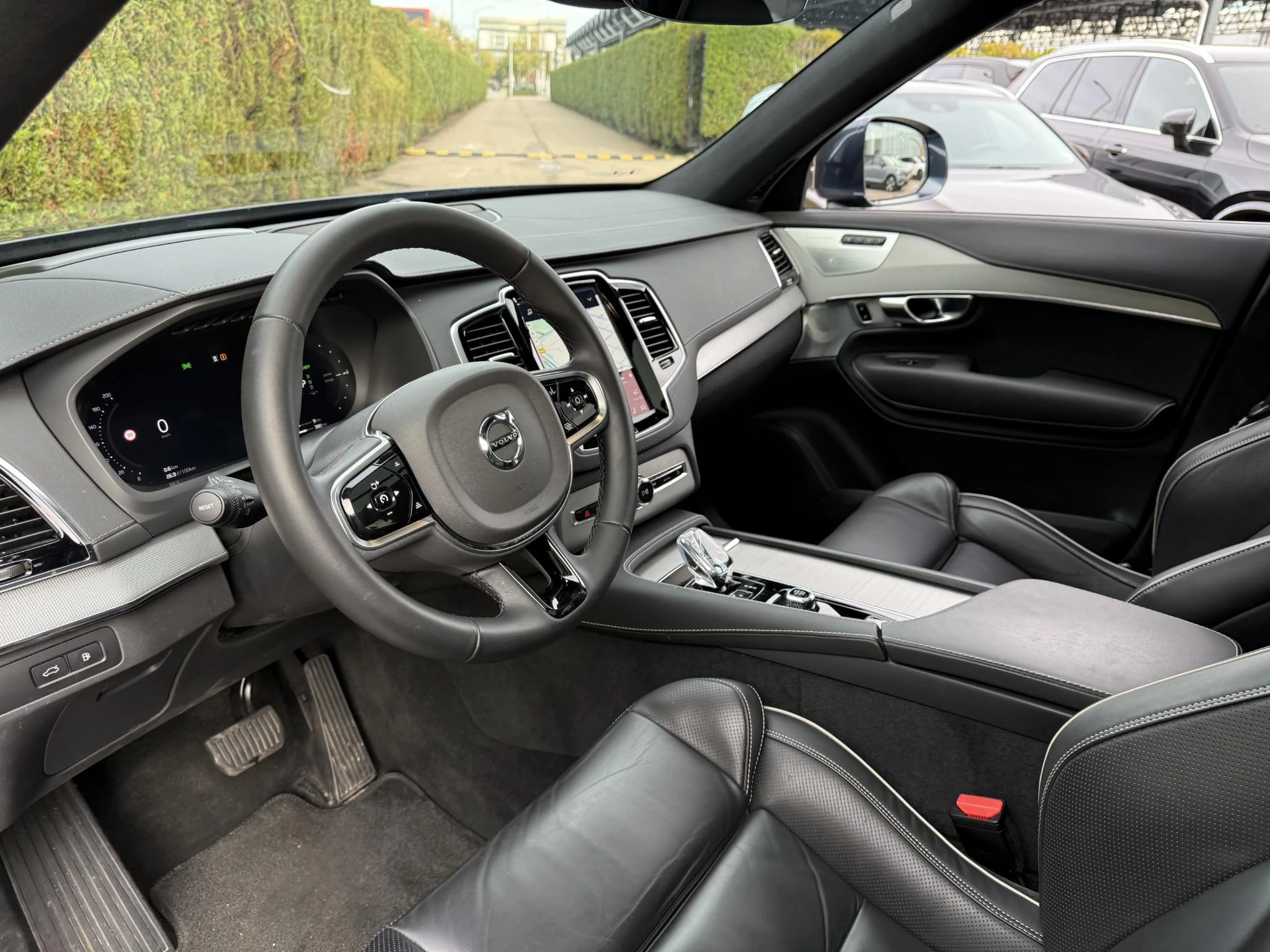 Volvo-XC90-image-21