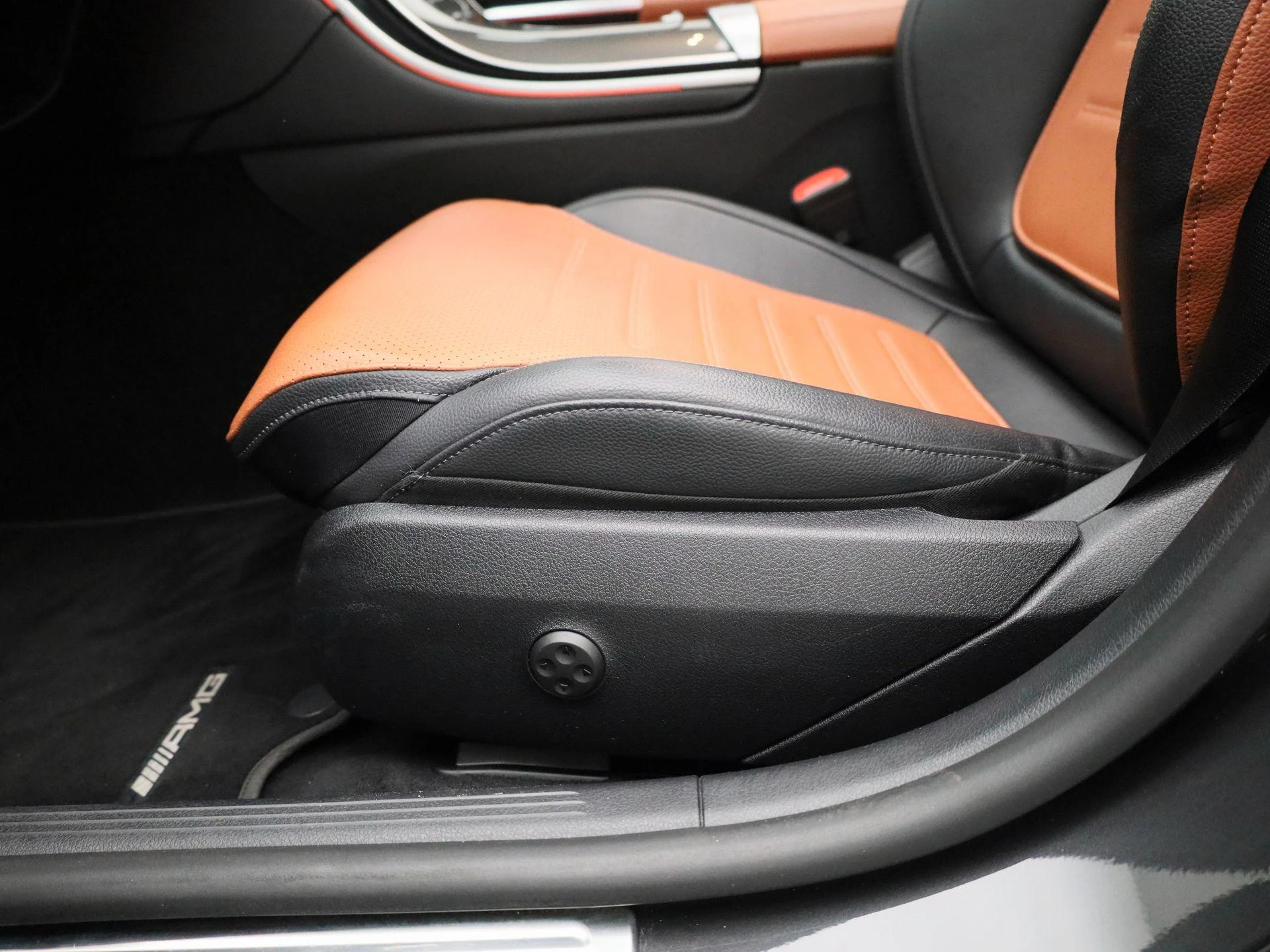 Mercedes-Benz-C-Klasse-image-36