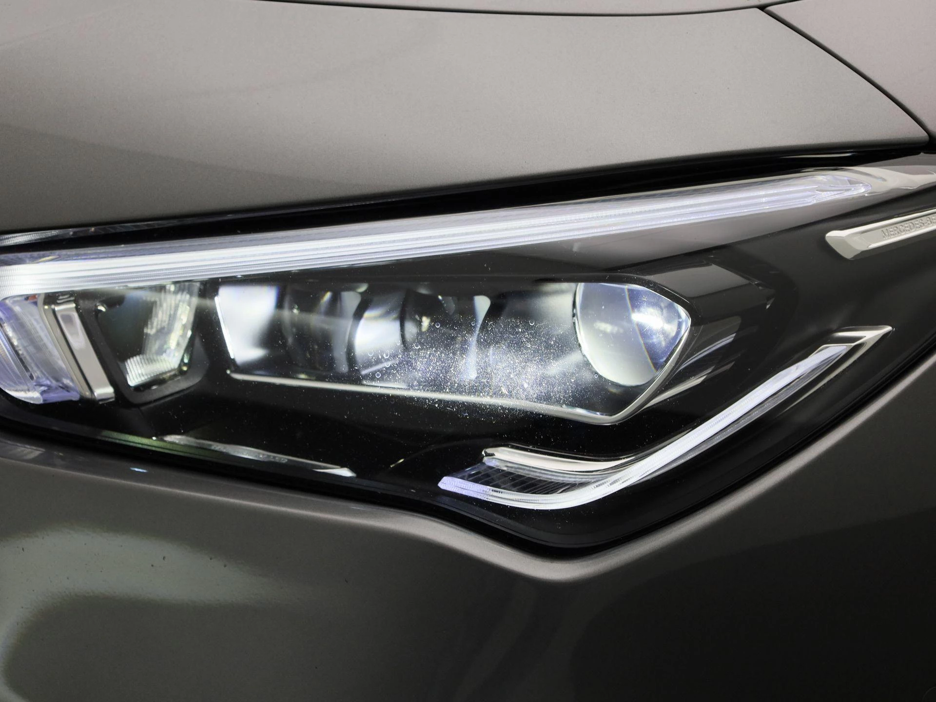 Mercedes-Benz-CLA-image-17