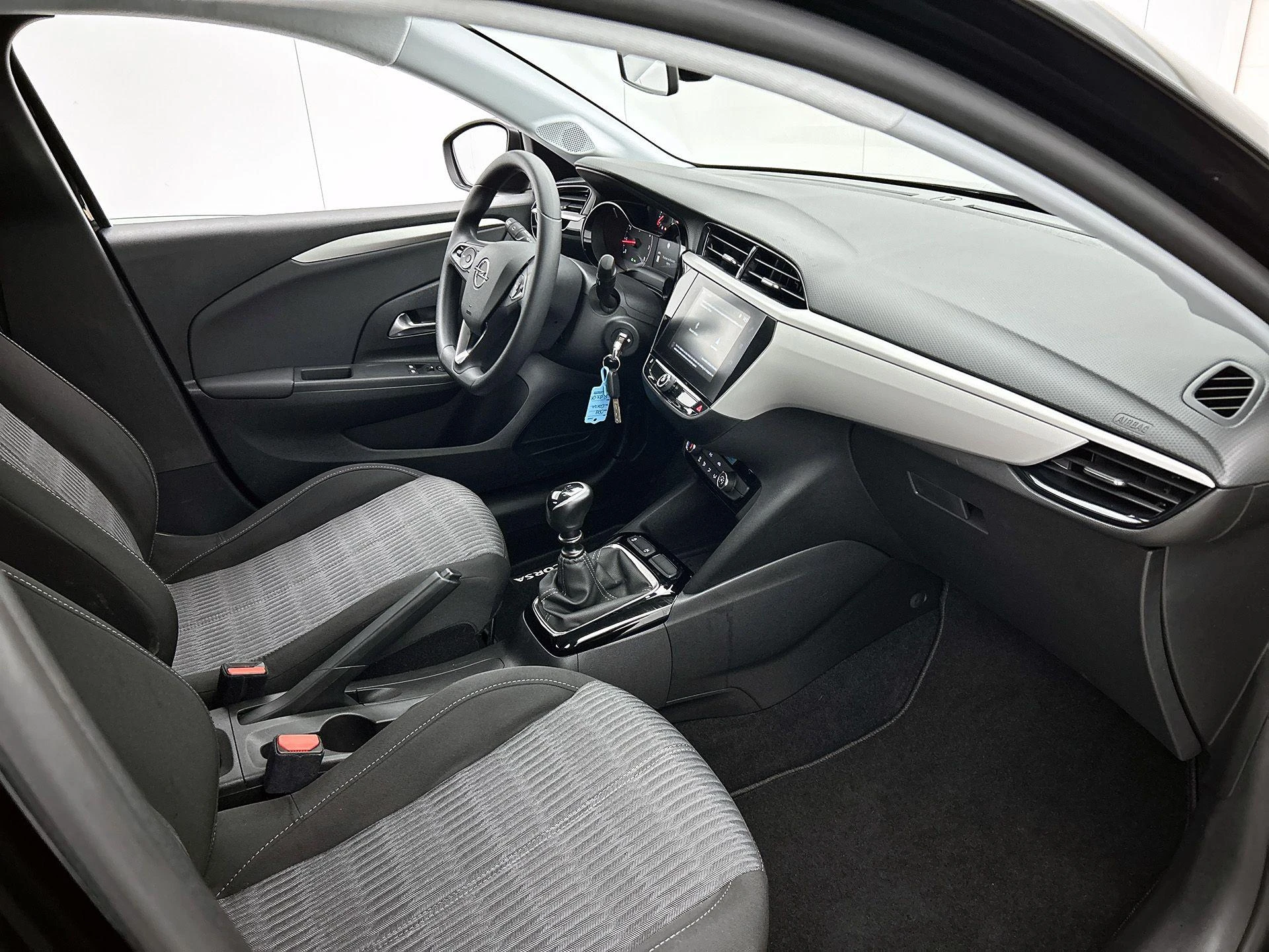Opel-Corsa-image-19
