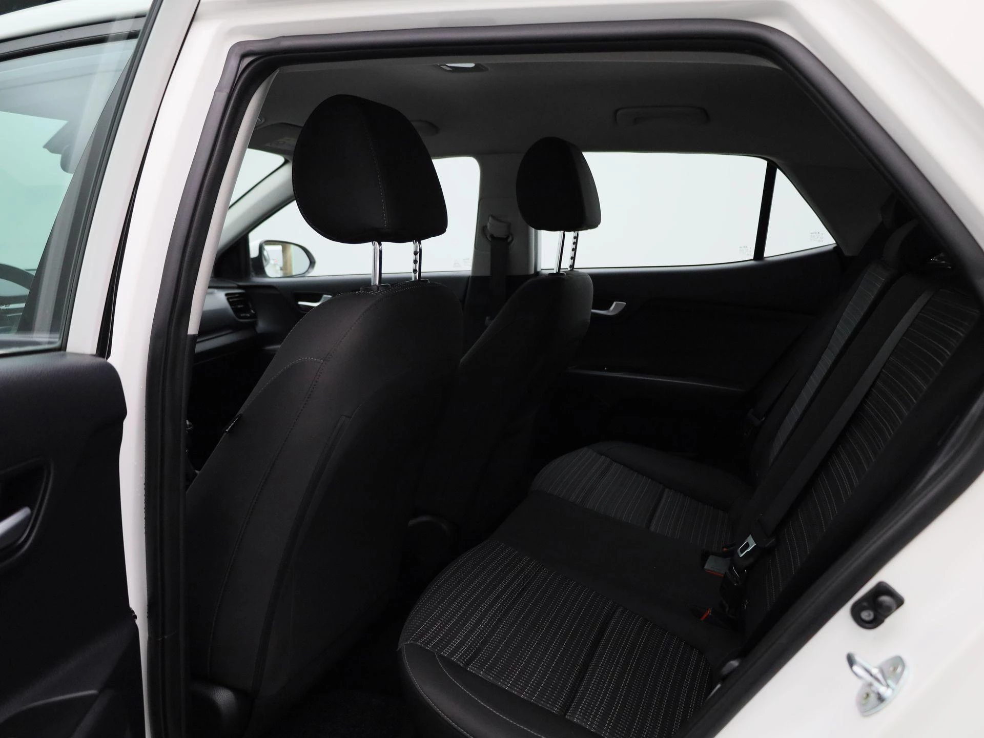 Kia-Stonic-image-11