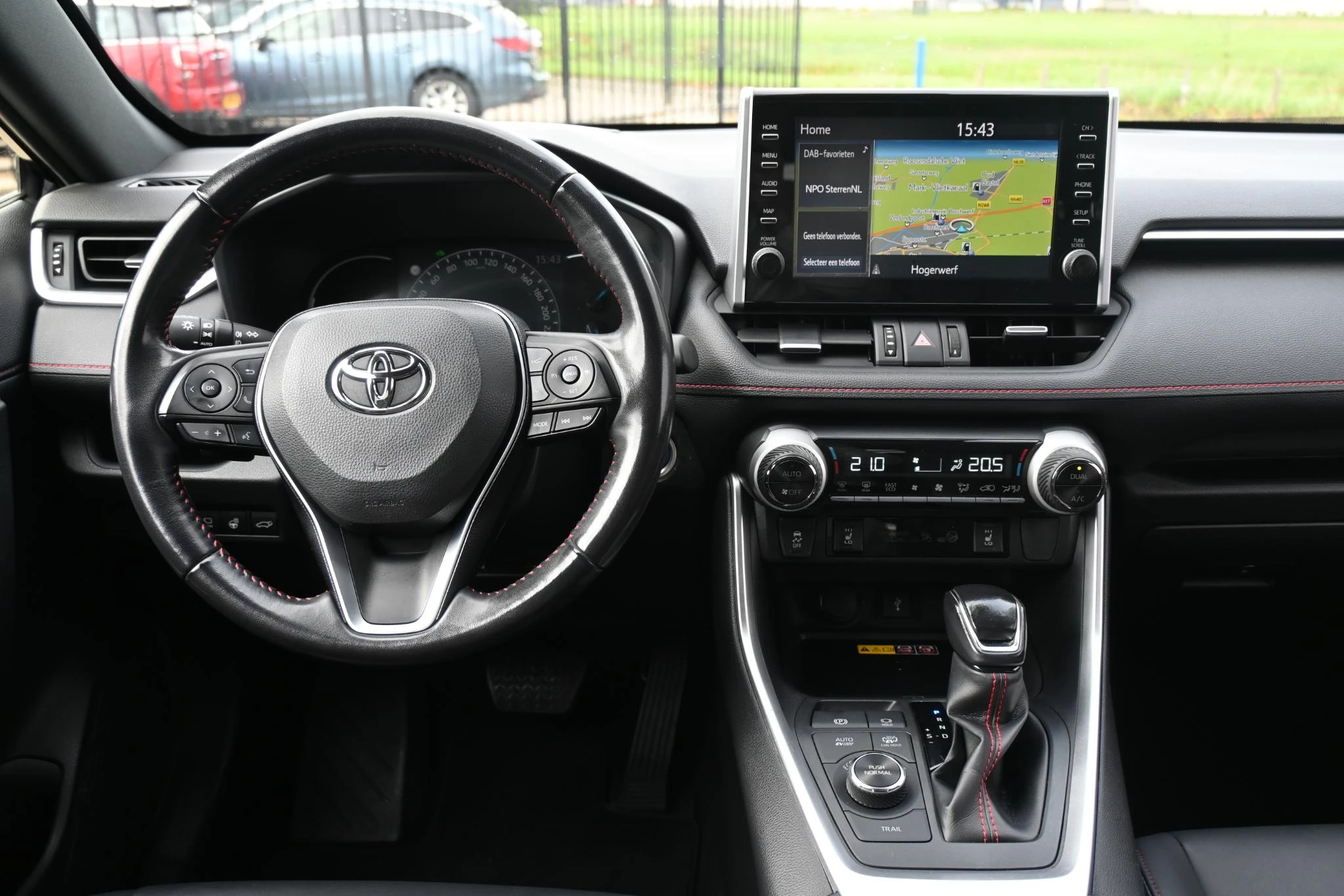 Toyota-RAV4-image-13