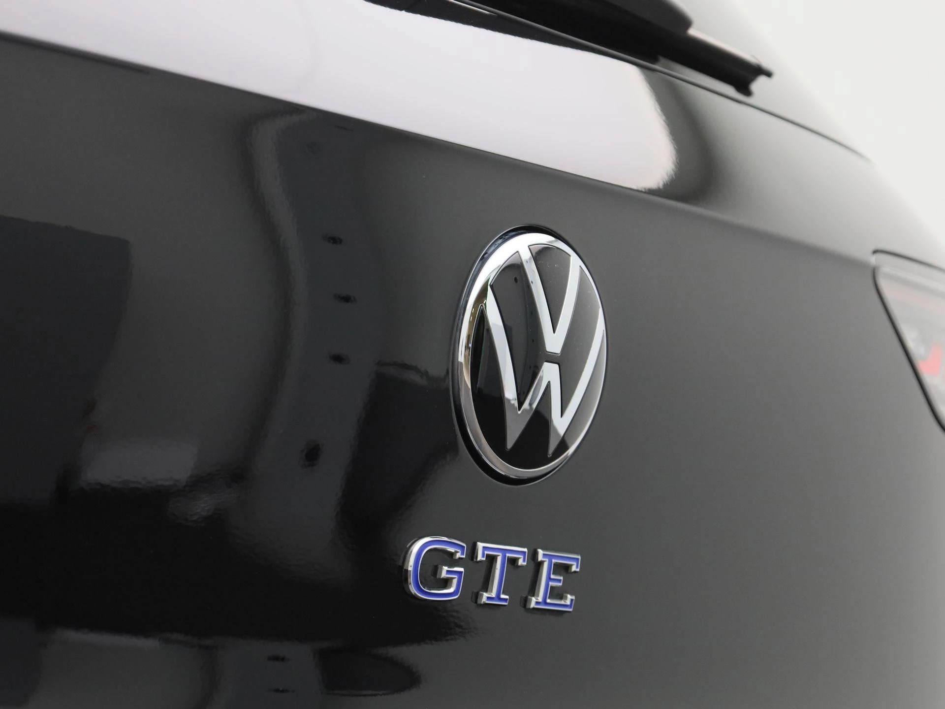Volkswagen-Golf-image-41