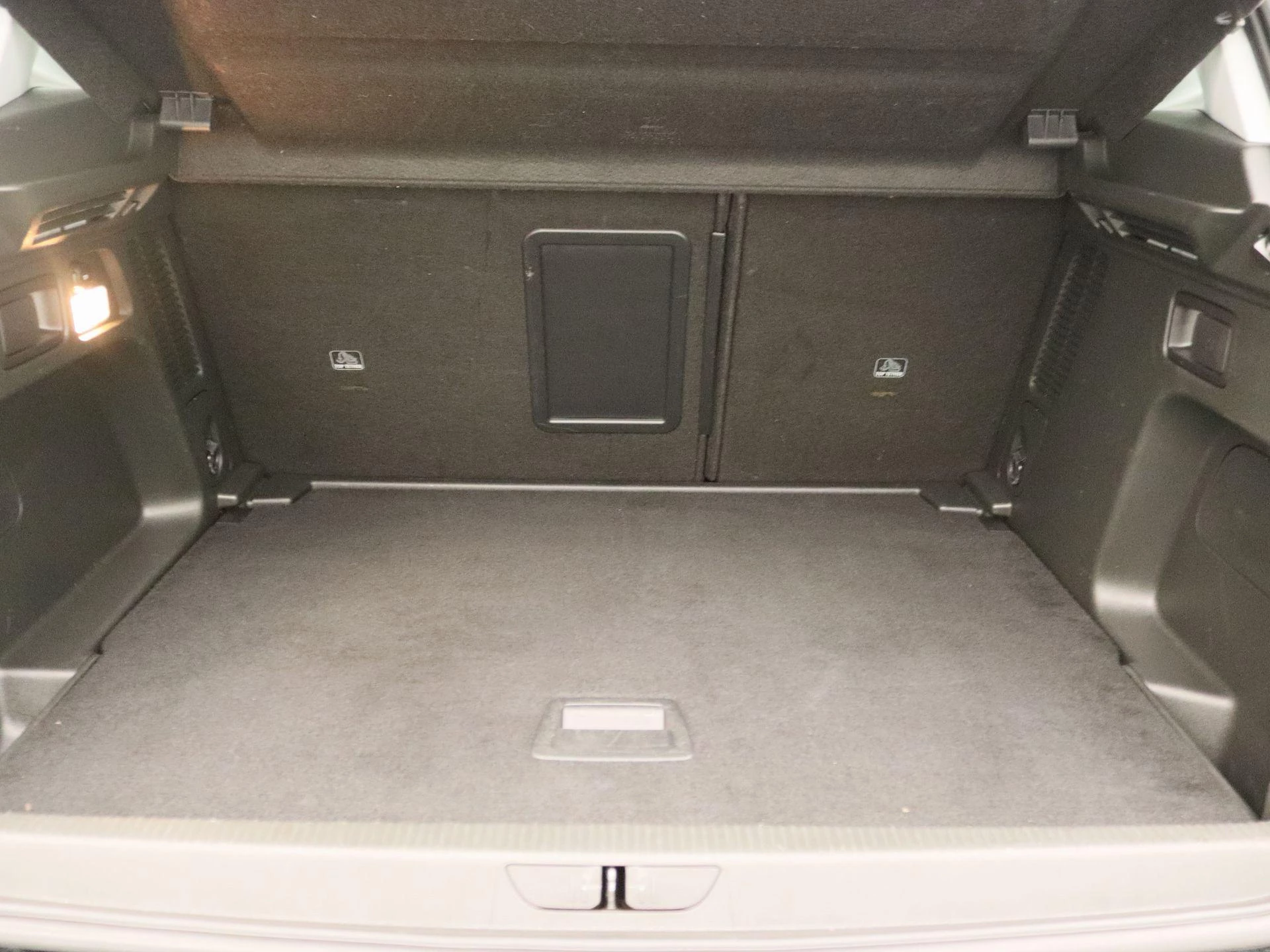 Opel-Grandland X-image-15