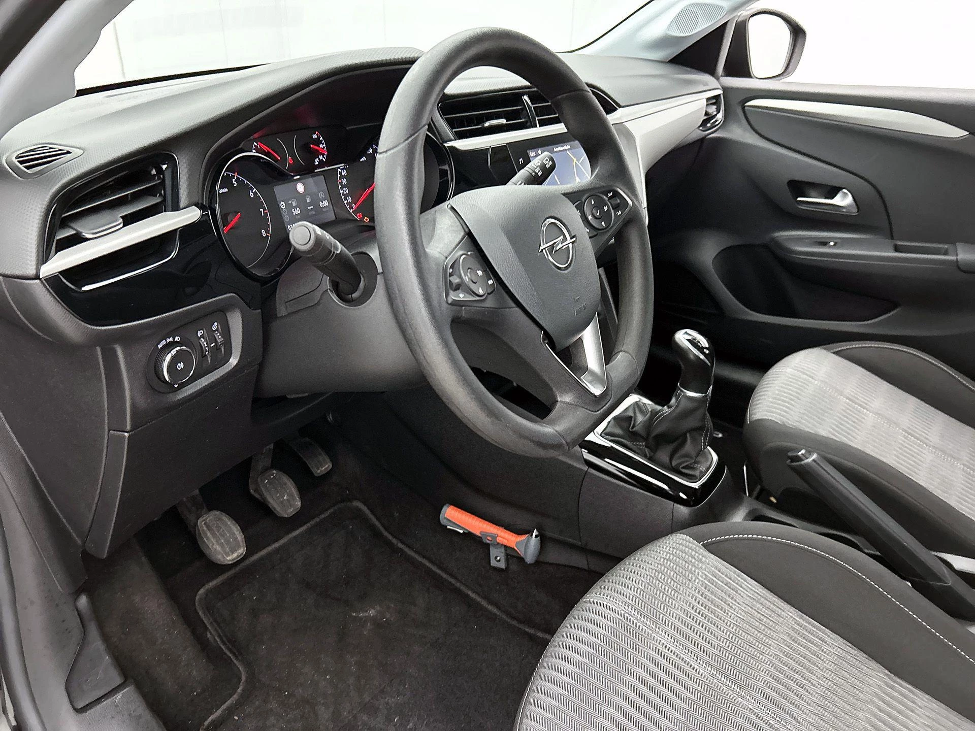 Opel-Corsa-image-10