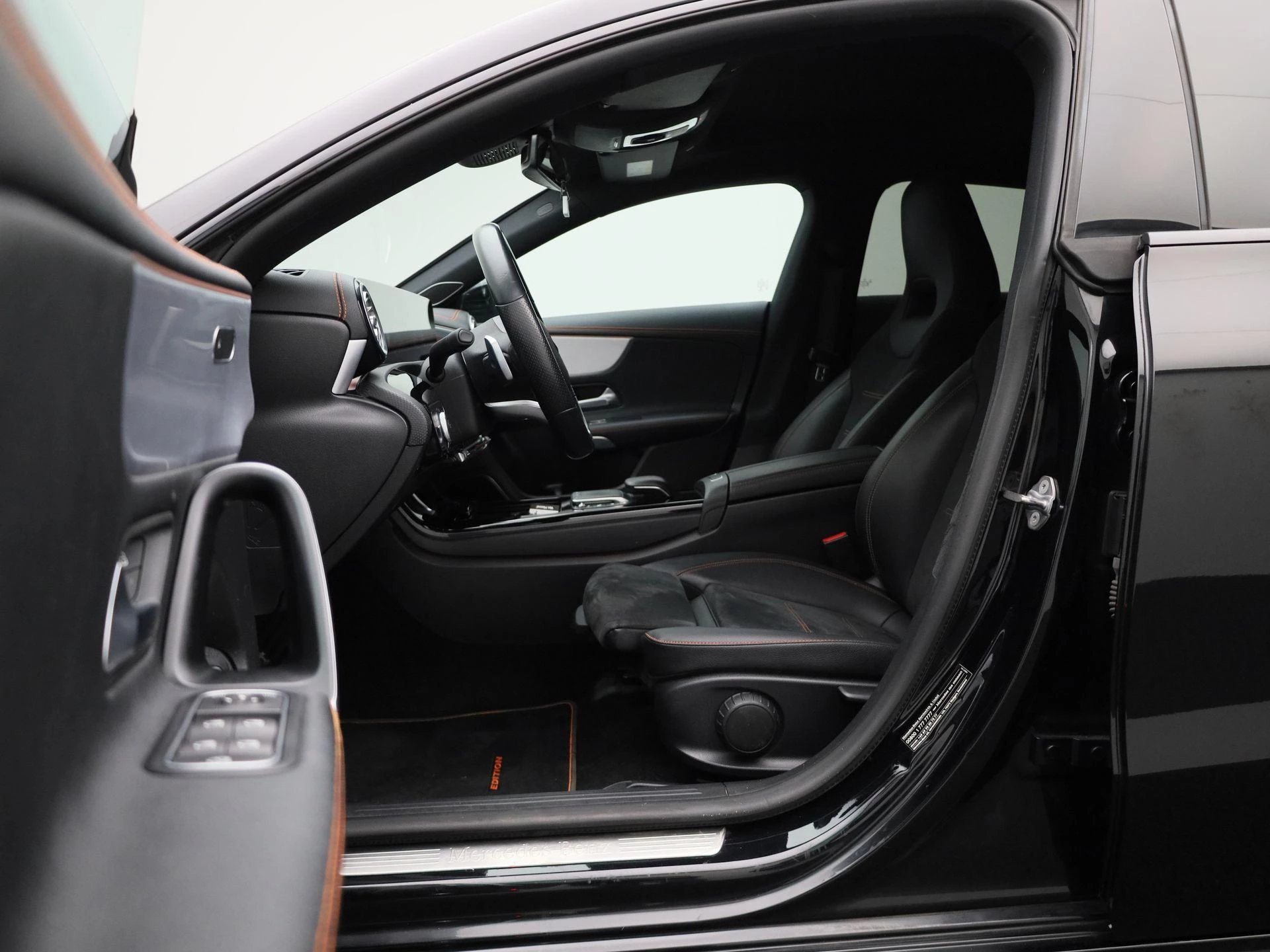 Mercedes-Benz CLA Shooting Brake 200 Premium Plus