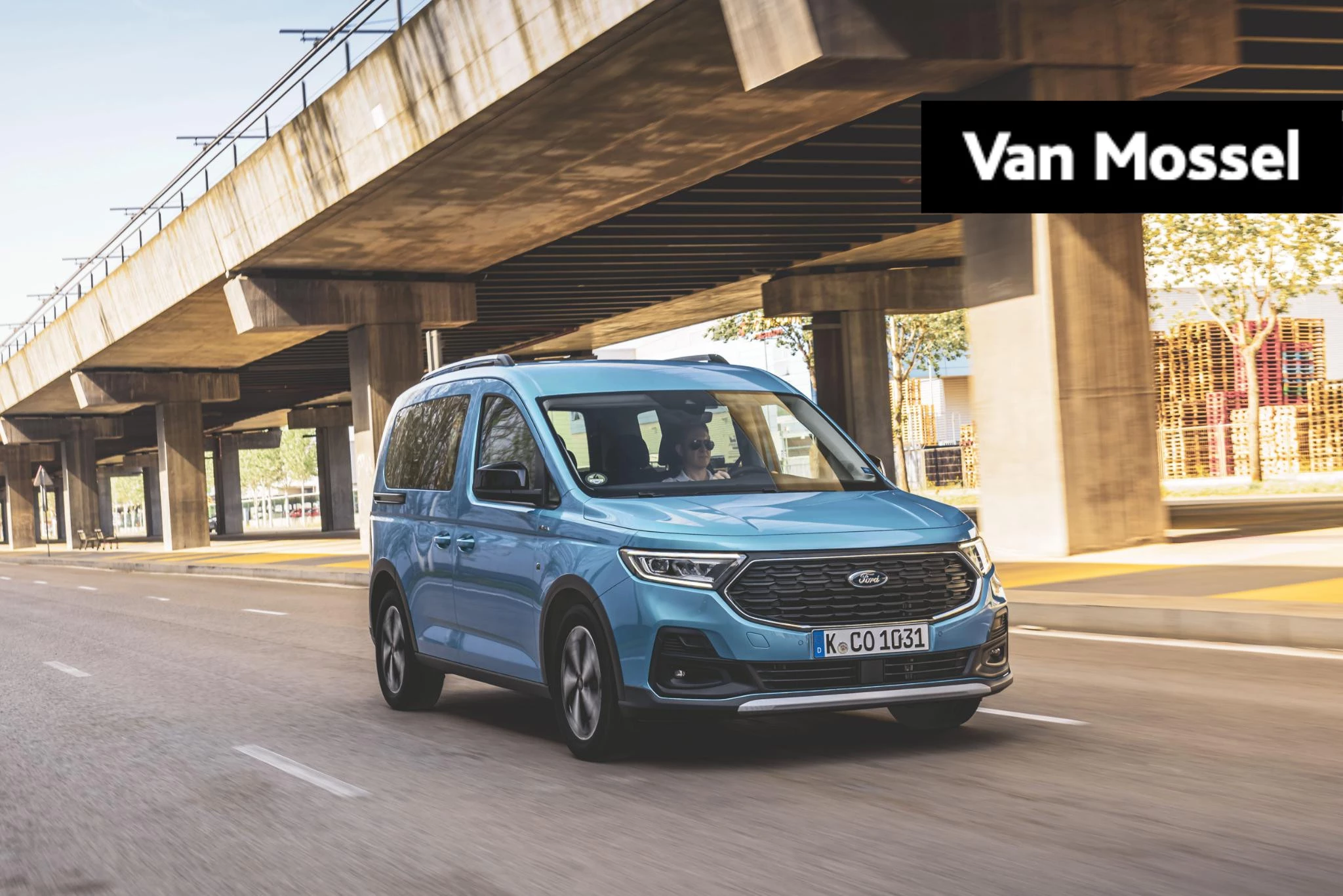 Ford-Tourneo Connect-image-0