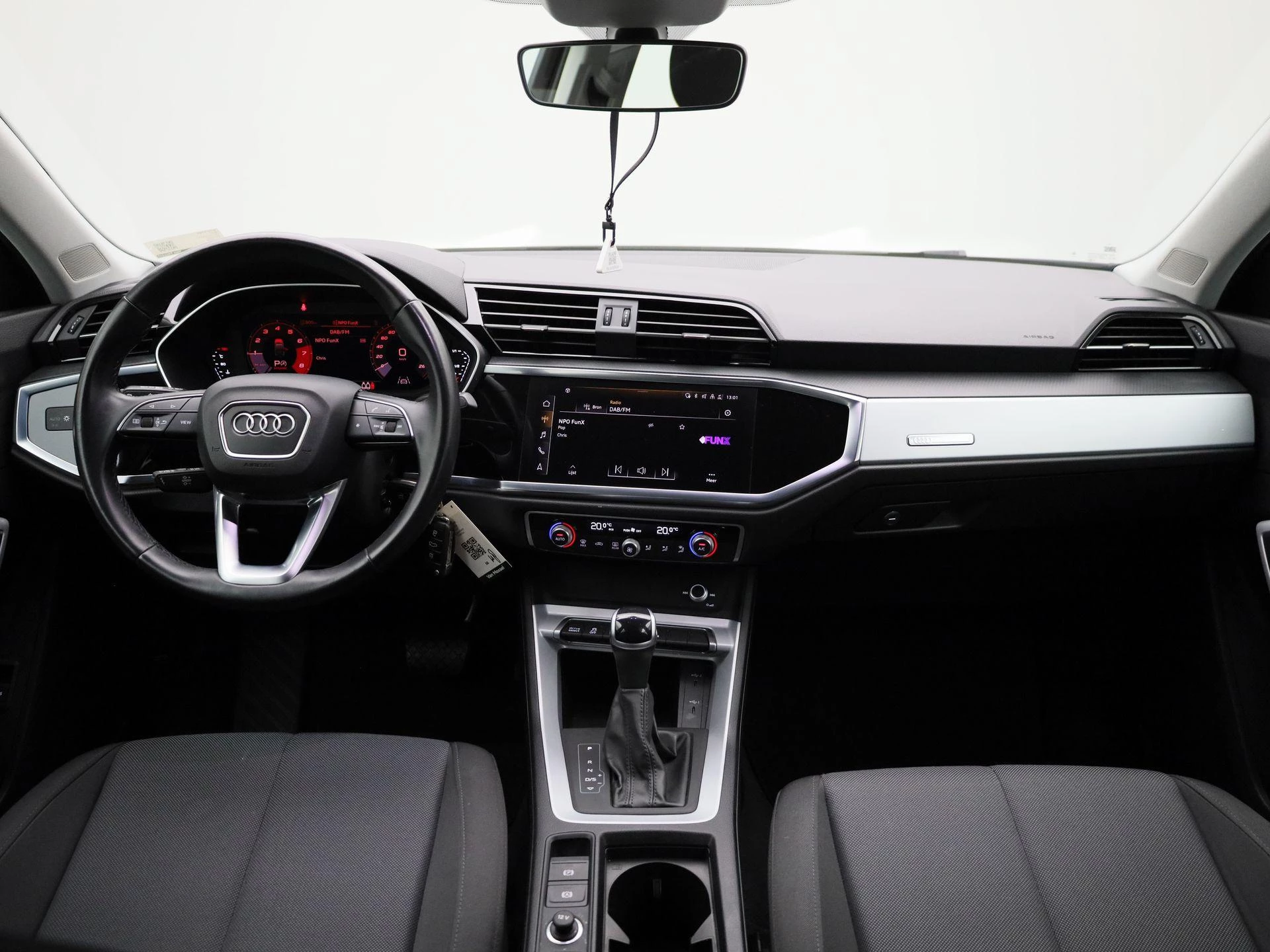 Audi-Q3-image-32