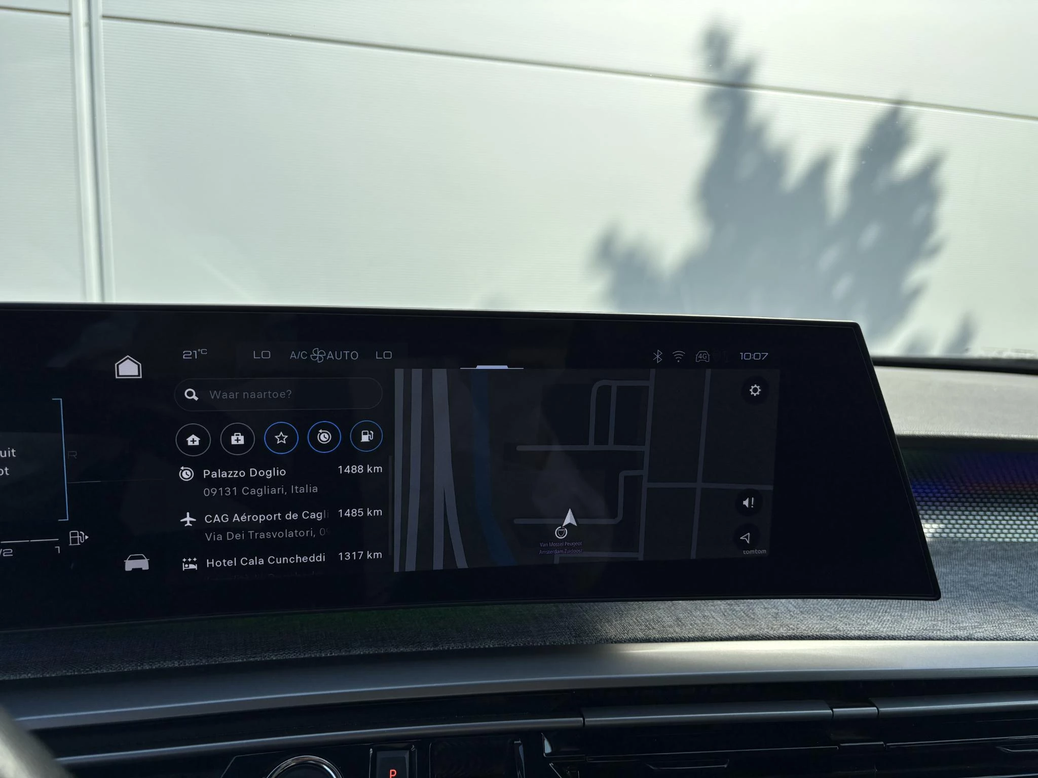 Peugeot-5008-image-19