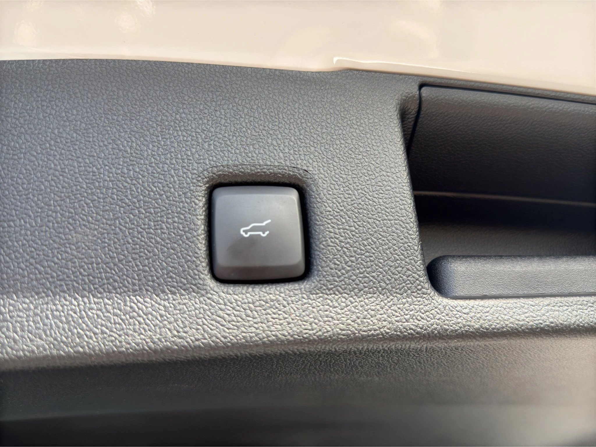 Ford Kuga ST-Line X Aut.*AHK*360GRAD*LED-MATRIX*NAVI*GRA*WINTER-PKT.