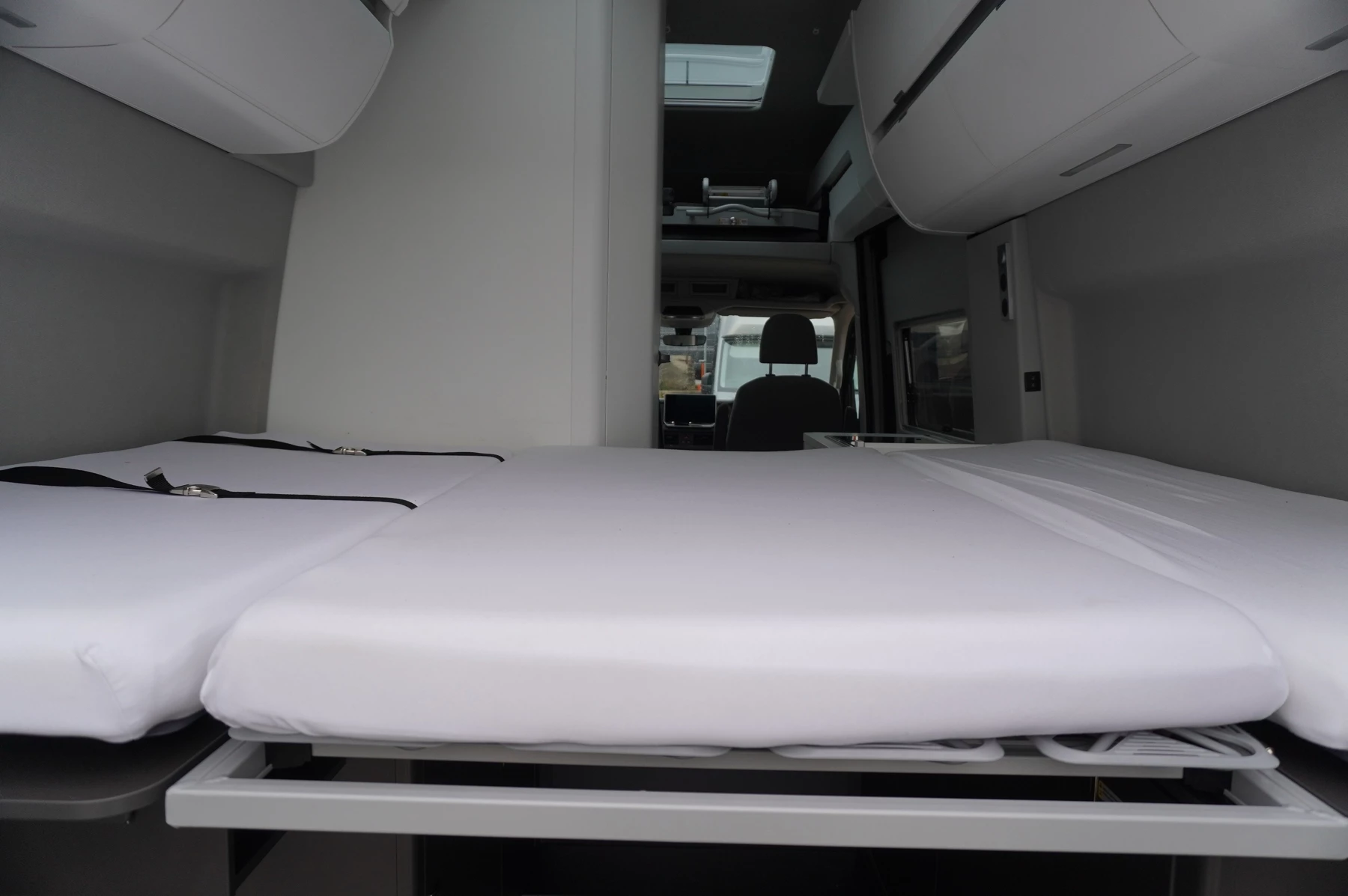 Volkswagen-California-image-49