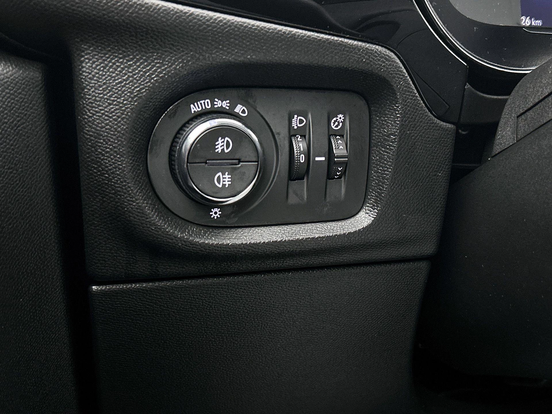 Opel-Corsa-image-23